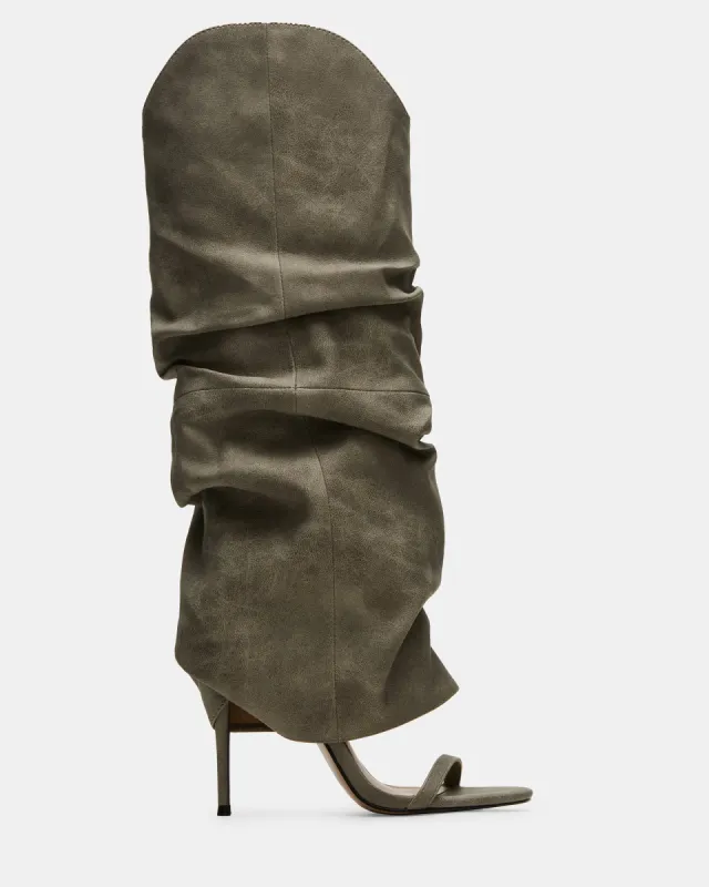RAVINE GREY DISTRESSED sold by Steve Madden