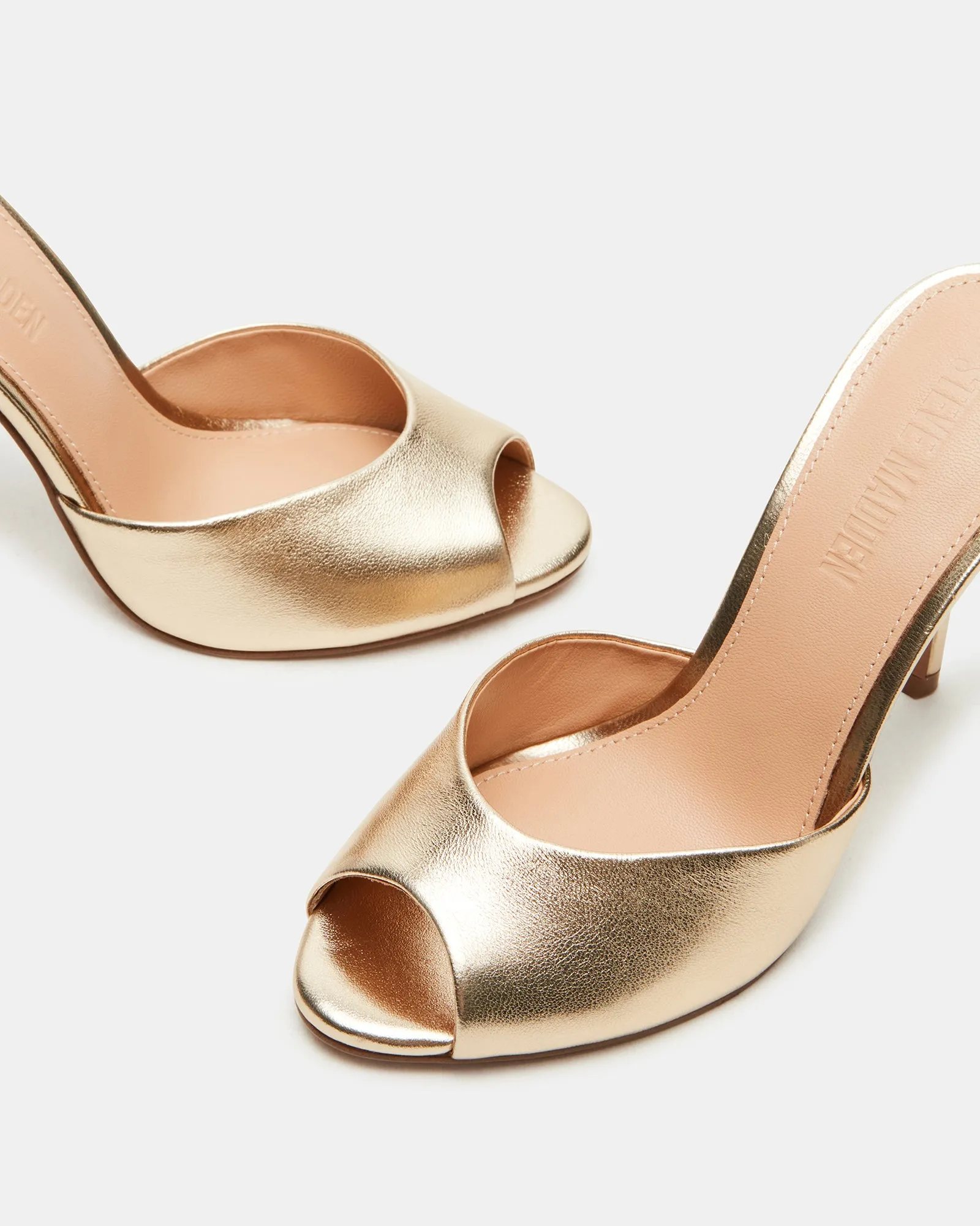 PRIYA GOLD LEATHER sold by Steve Madden product image thumbnail 3