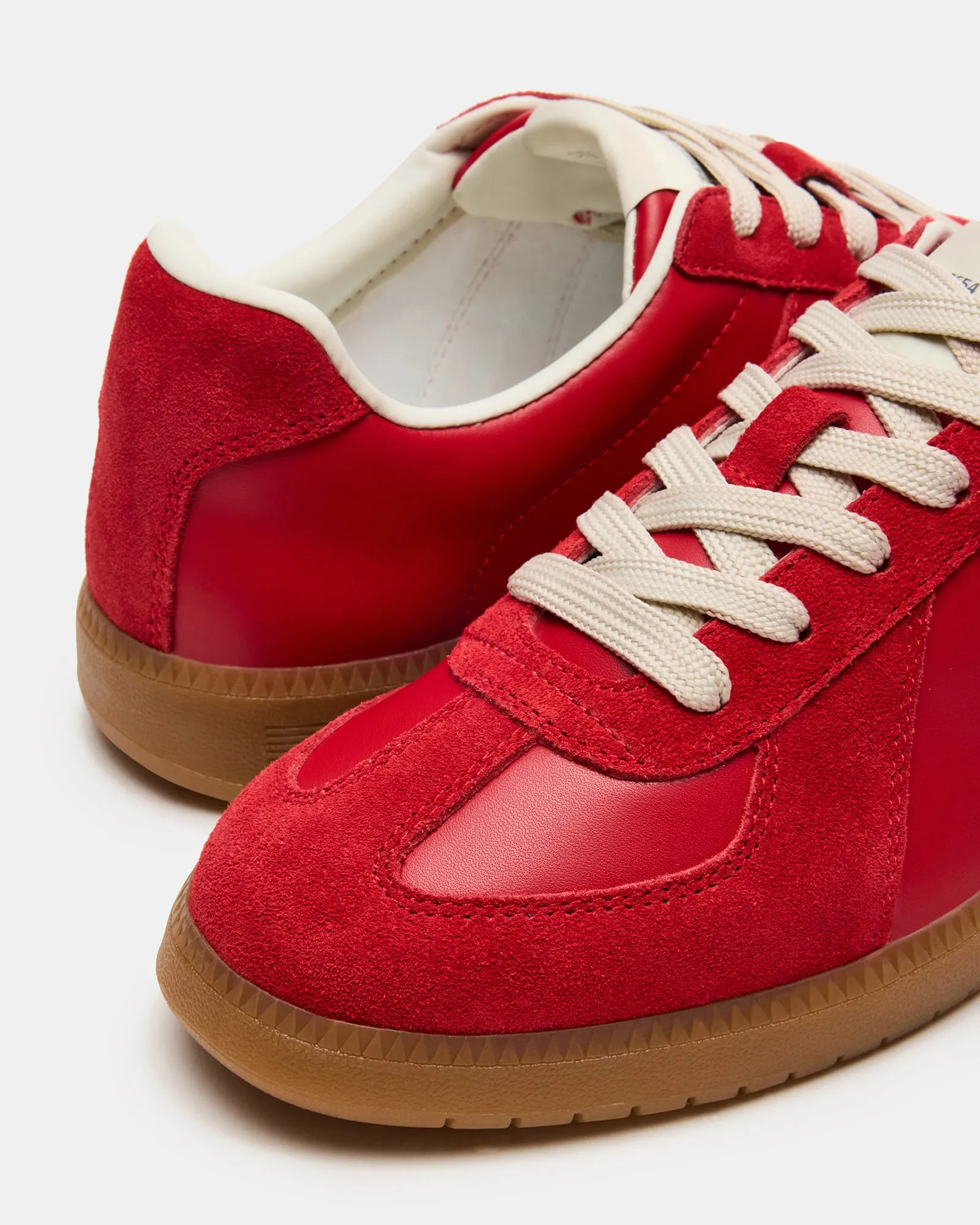 DIXON RED sold by Steve Madden product image thumbnail 3