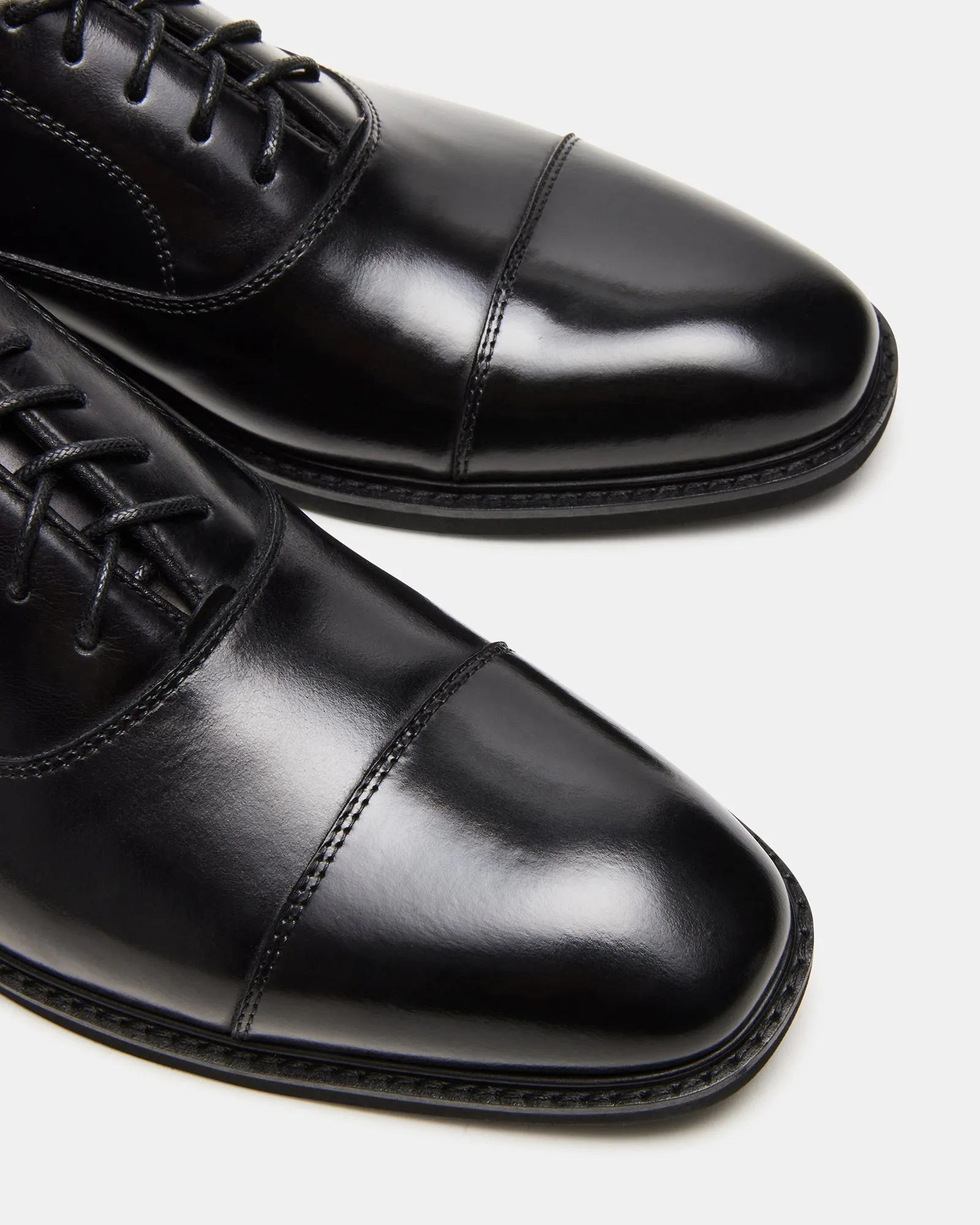 WINSTIN BLACK LEATHER sold by Steve Madden product image thumbnail 3