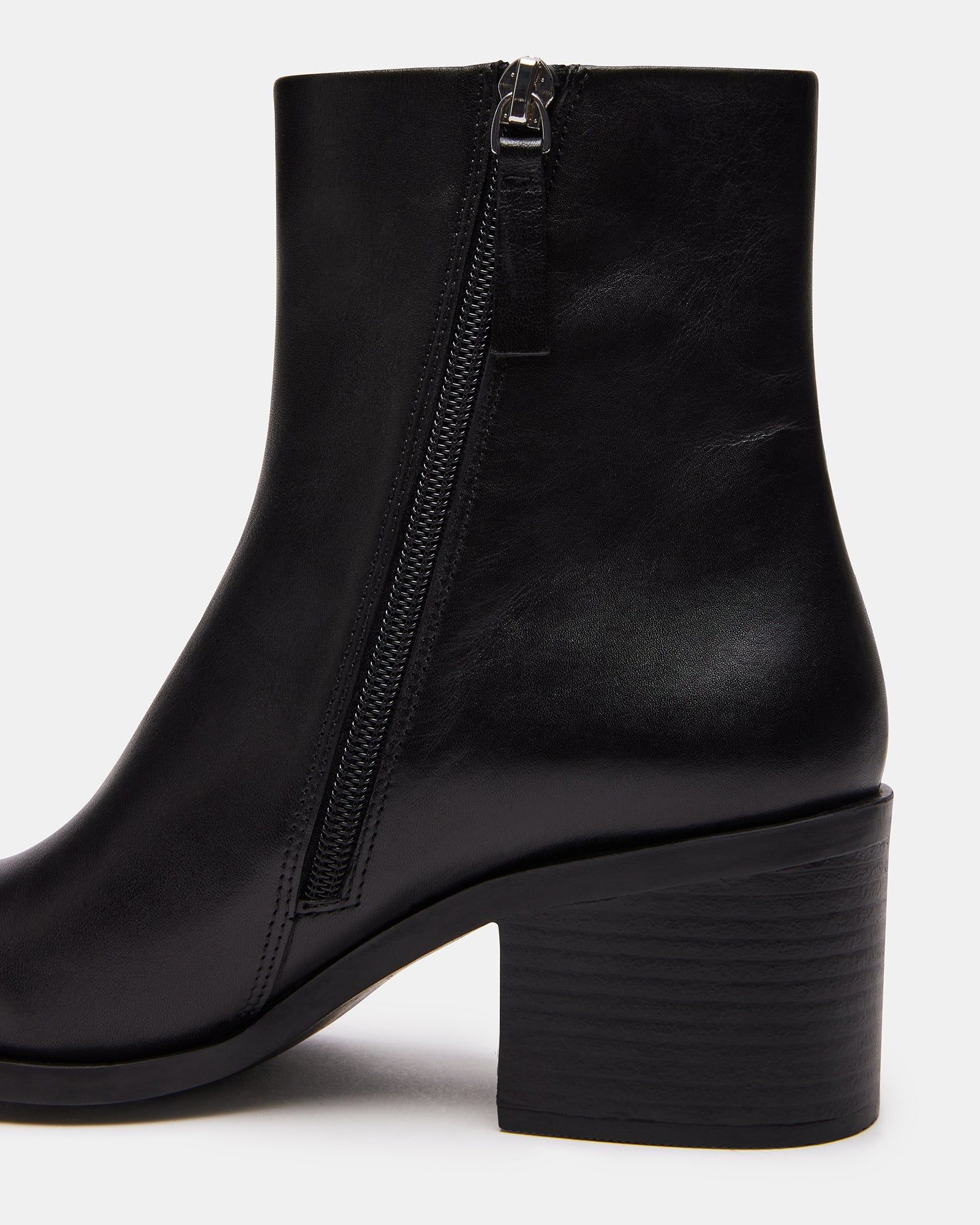 ALIA BLACK LEATHER - SM REBOOTED sold by Steve Madden product image thumbnail 4