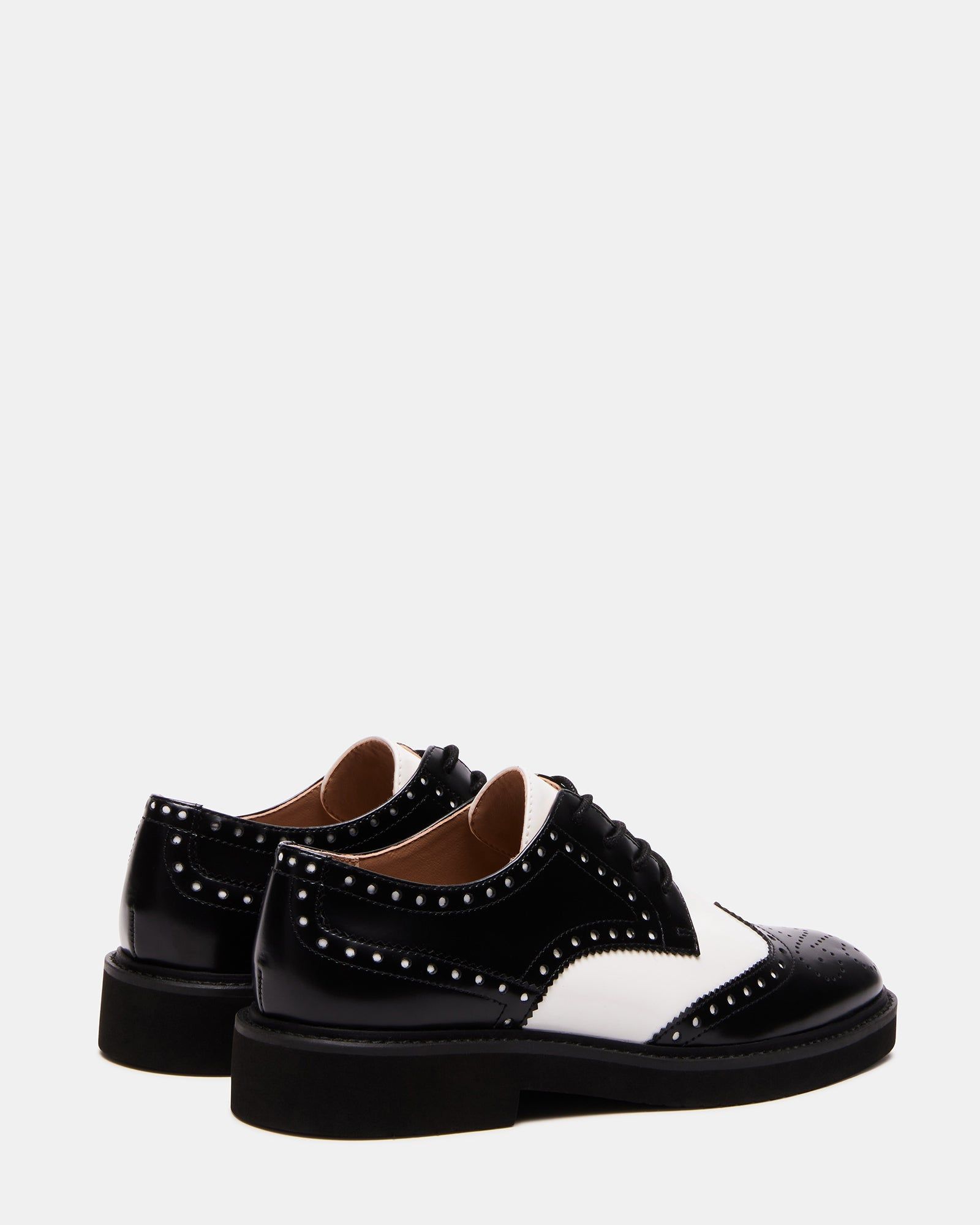 FREDDY BLACK/WHITE - SM REBOOTED sold by Steve Madden product image thumbnail 5