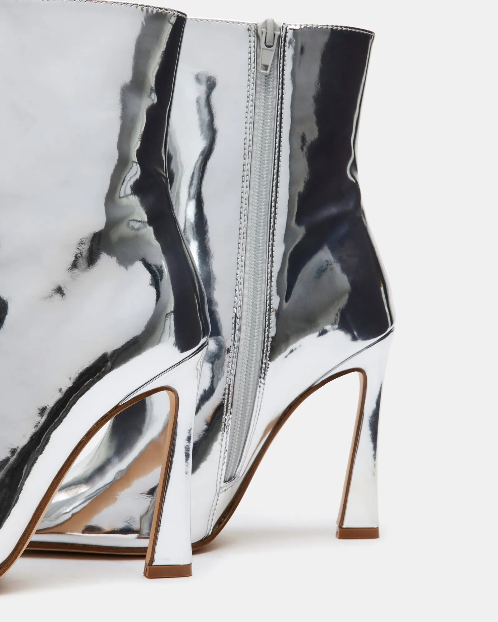 DILARA SILVER - SM REBOOTED sold by Steve Madden product image thumbnail 4