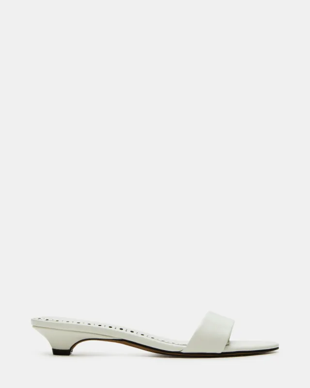 BERRY WHITE sold by Steve Madden