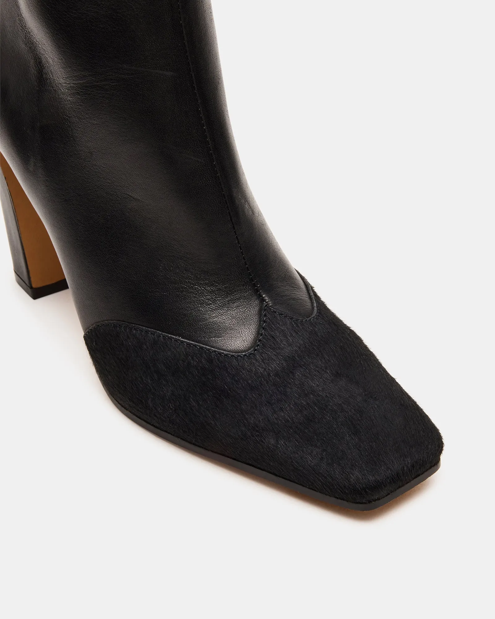 LYLE BLACK LEATHER sold by Steve Madden product image thumbnail 3