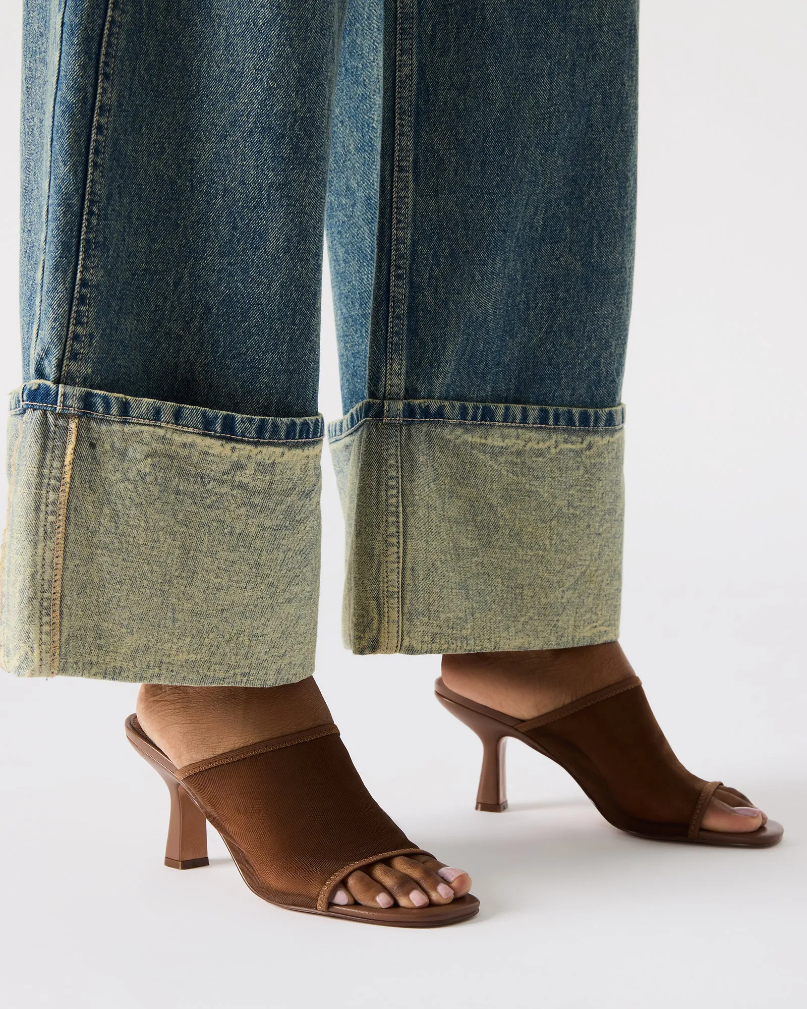 GLEAM BROWN sold by Steve Madden product image thumbnail 2