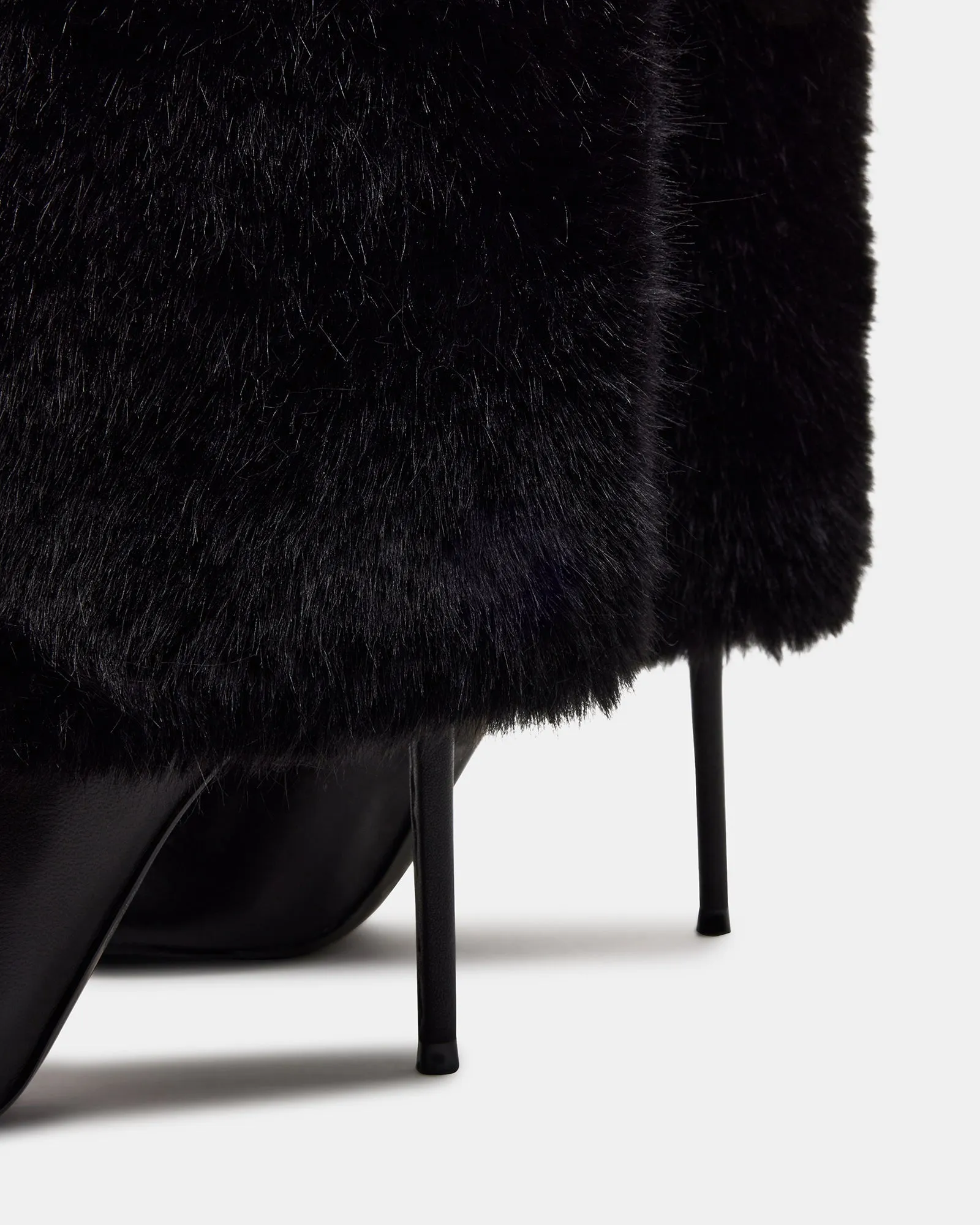 SMITH FAUX FUR BLACK - SM REBOOTED sold by Steve Madden product image thumbnail 4
