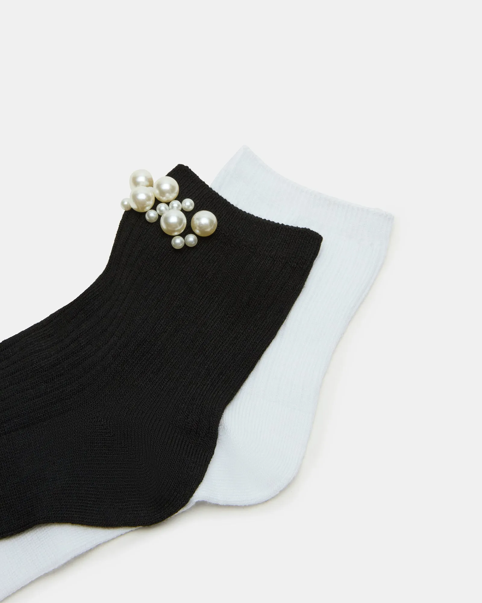 2 PACK PEARL ANKLET SOCKS BLACK MULTI sold by Steve Madden product image thumbnail 2