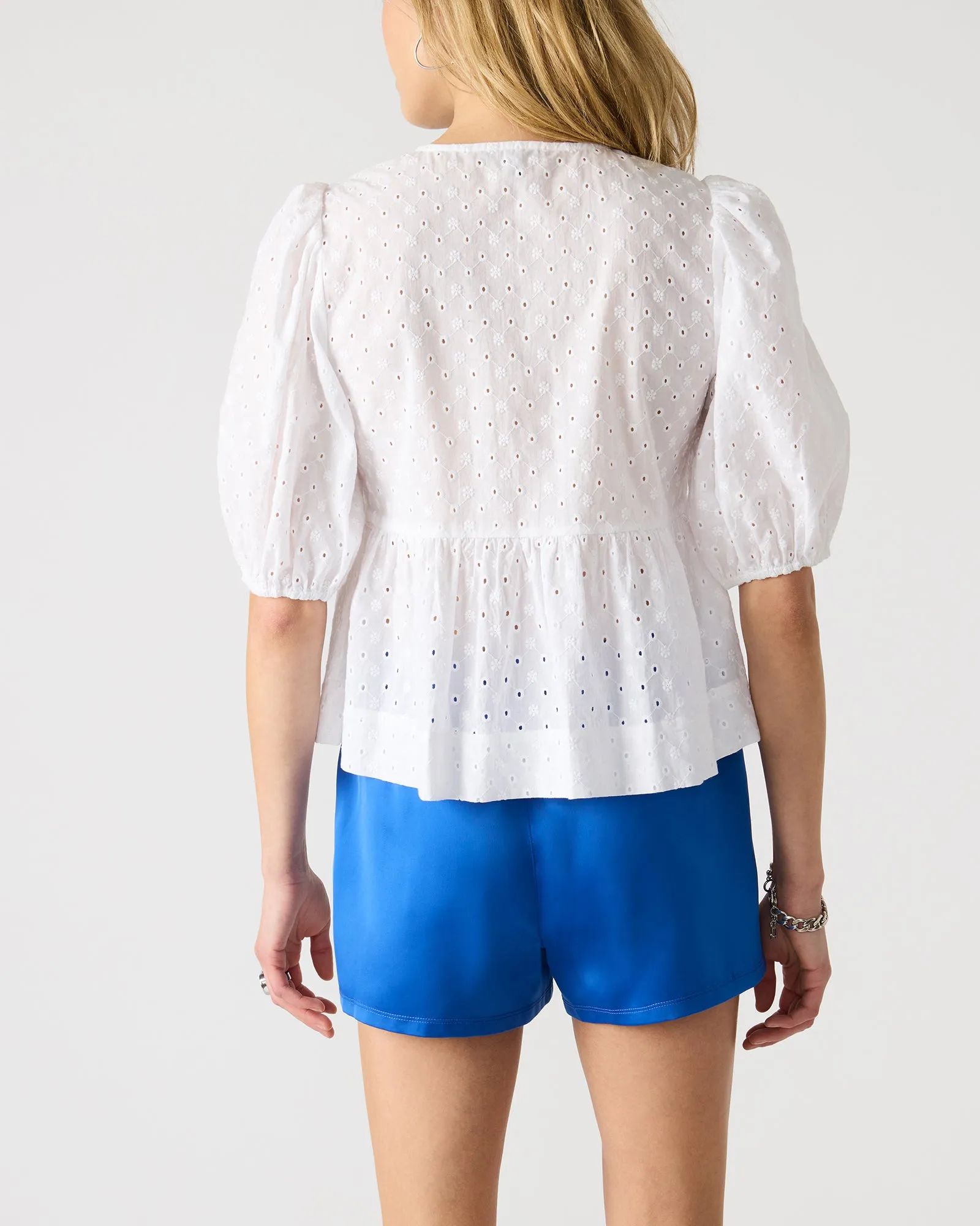 PAULA TOP WHITE sold by Steve Madden product image thumbnail 4