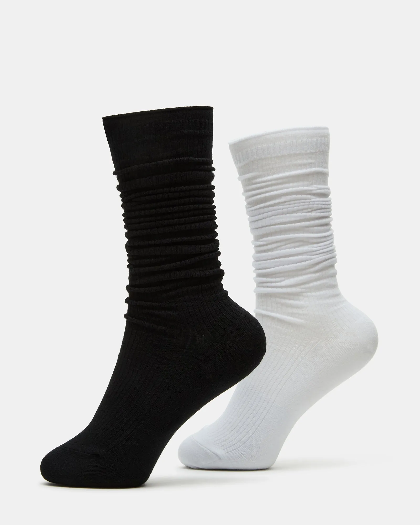 2 PACK SLOUCHY CREW SOCKS BLACK WHITE sold by Steve Madden