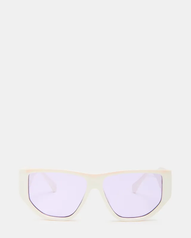 NICKO SUNGLASSES OFF-WHITE sold by Steve Madden
