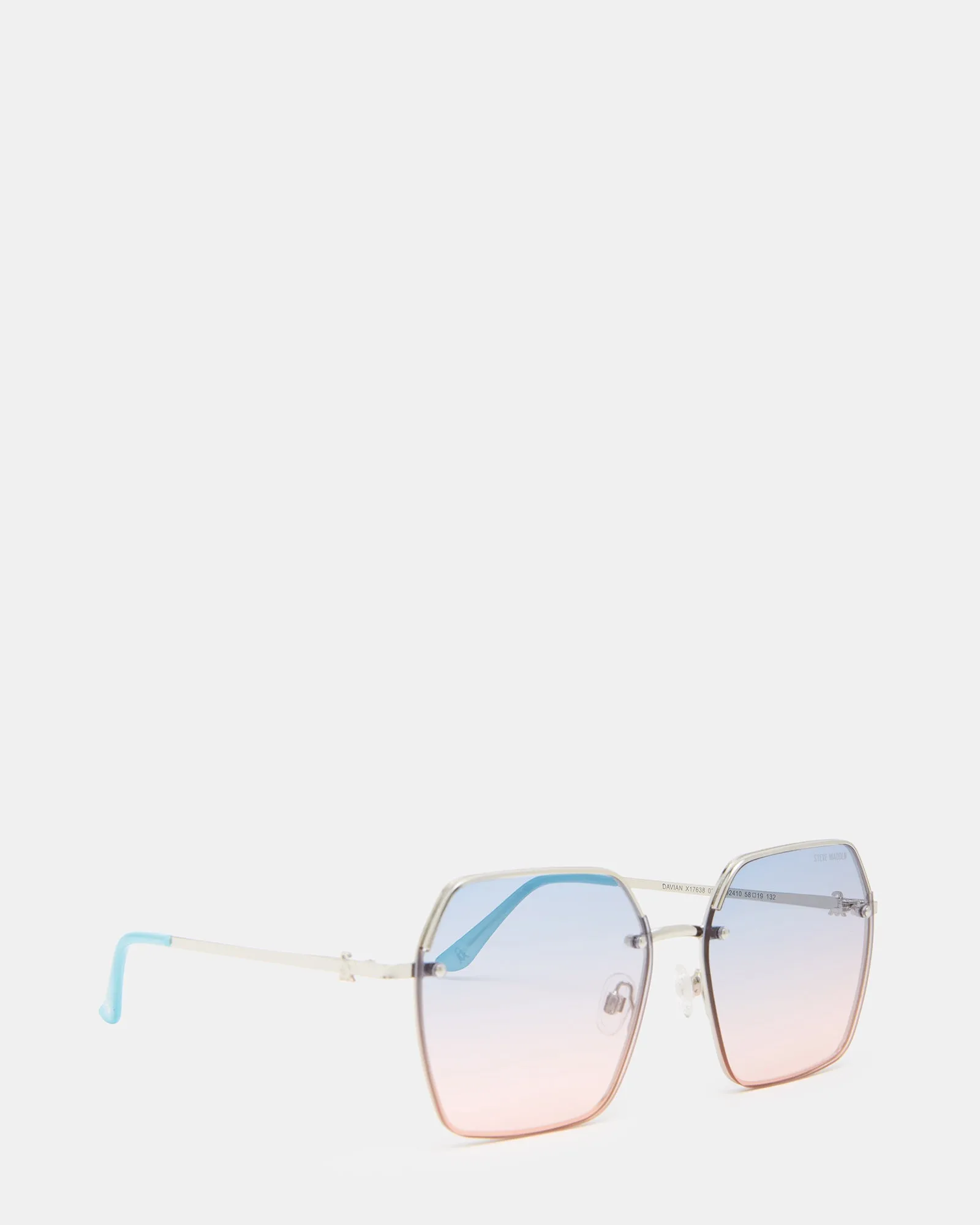 DAVIAN SUNGLASSES SILVER sold by Steve Madden product image thumbnail 3