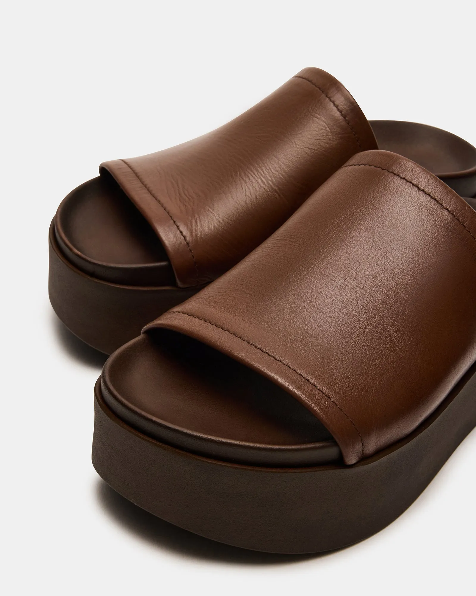 ARWEN BROWN LEATHER sold by Steve Madden product image thumbnail 3