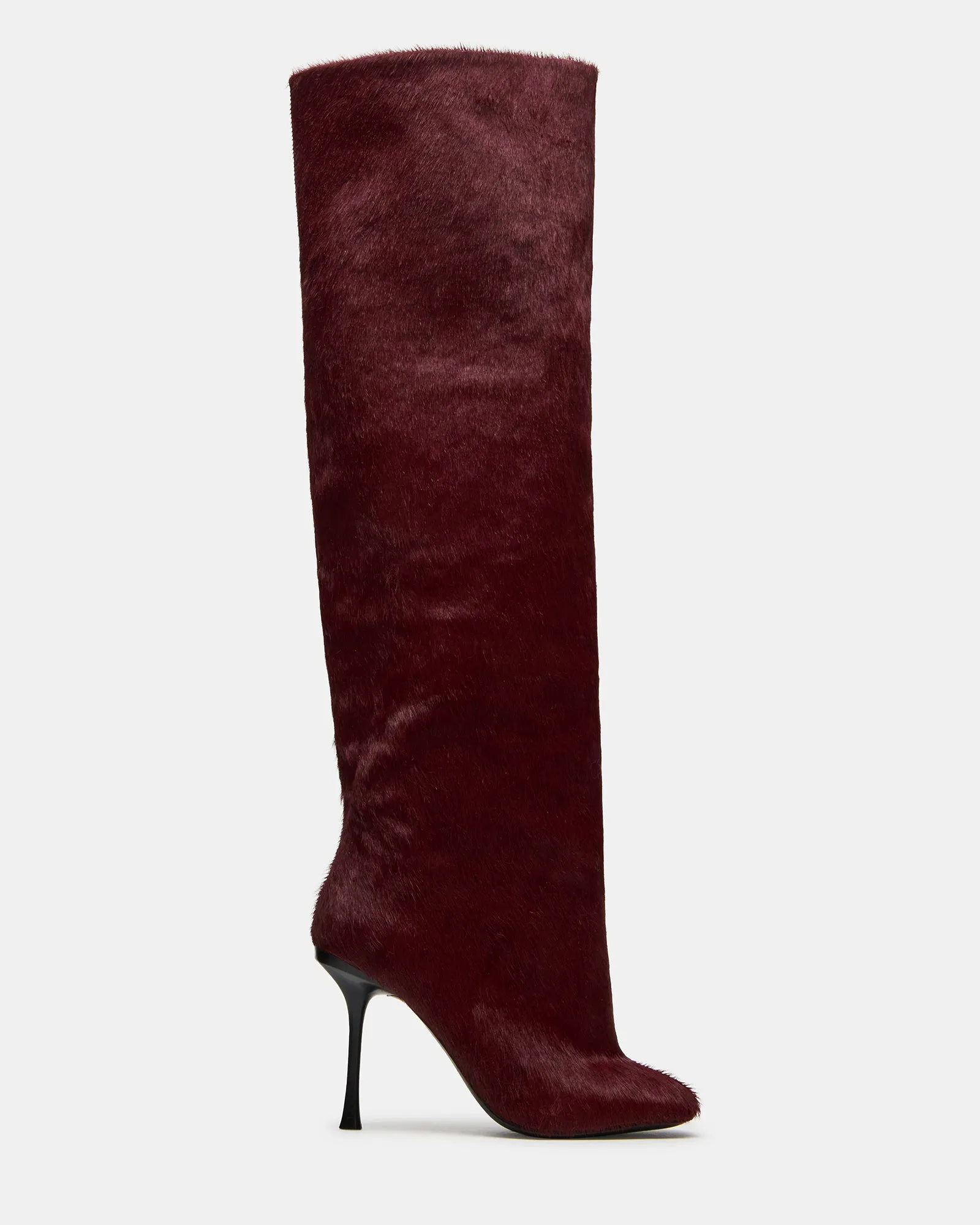 ALLURING RED sold by Steve Madden