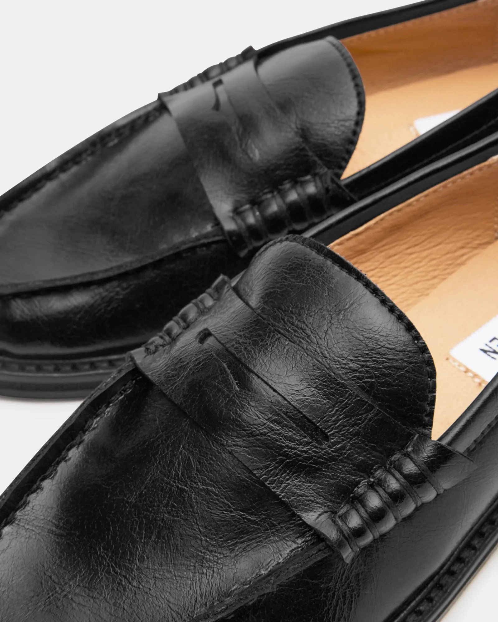 MADISON BLACK LEATHER - SM REBOOTED sold by Steve Madden product image thumbnail 4