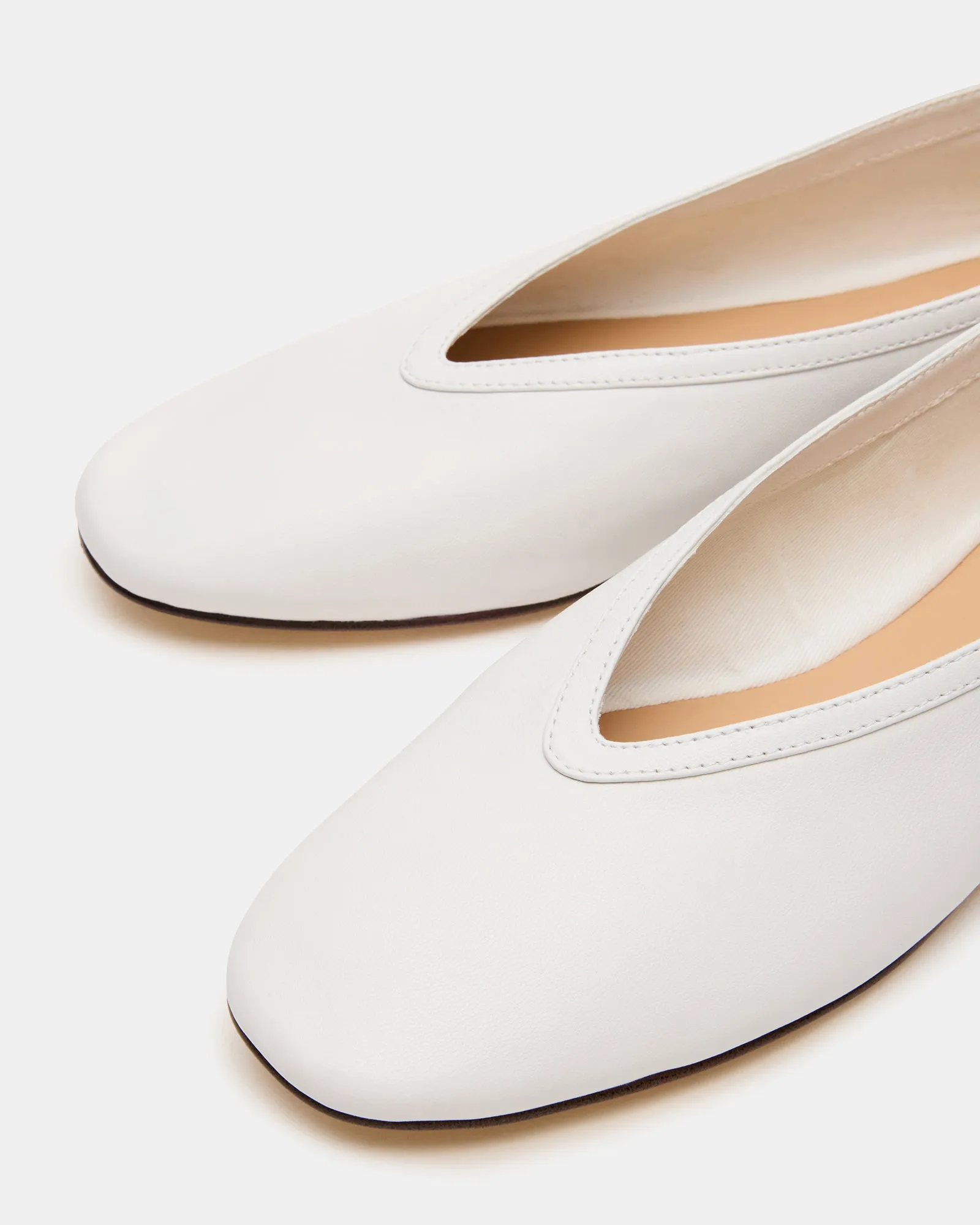 LENI WHITE LEATHER sold by Steve Madden product image thumbnail 3