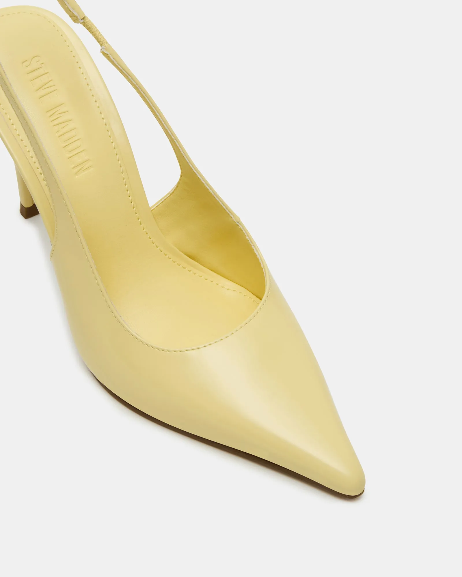 REYES BUTTER LEATHER sold by Steve Madden product image thumbnail 3