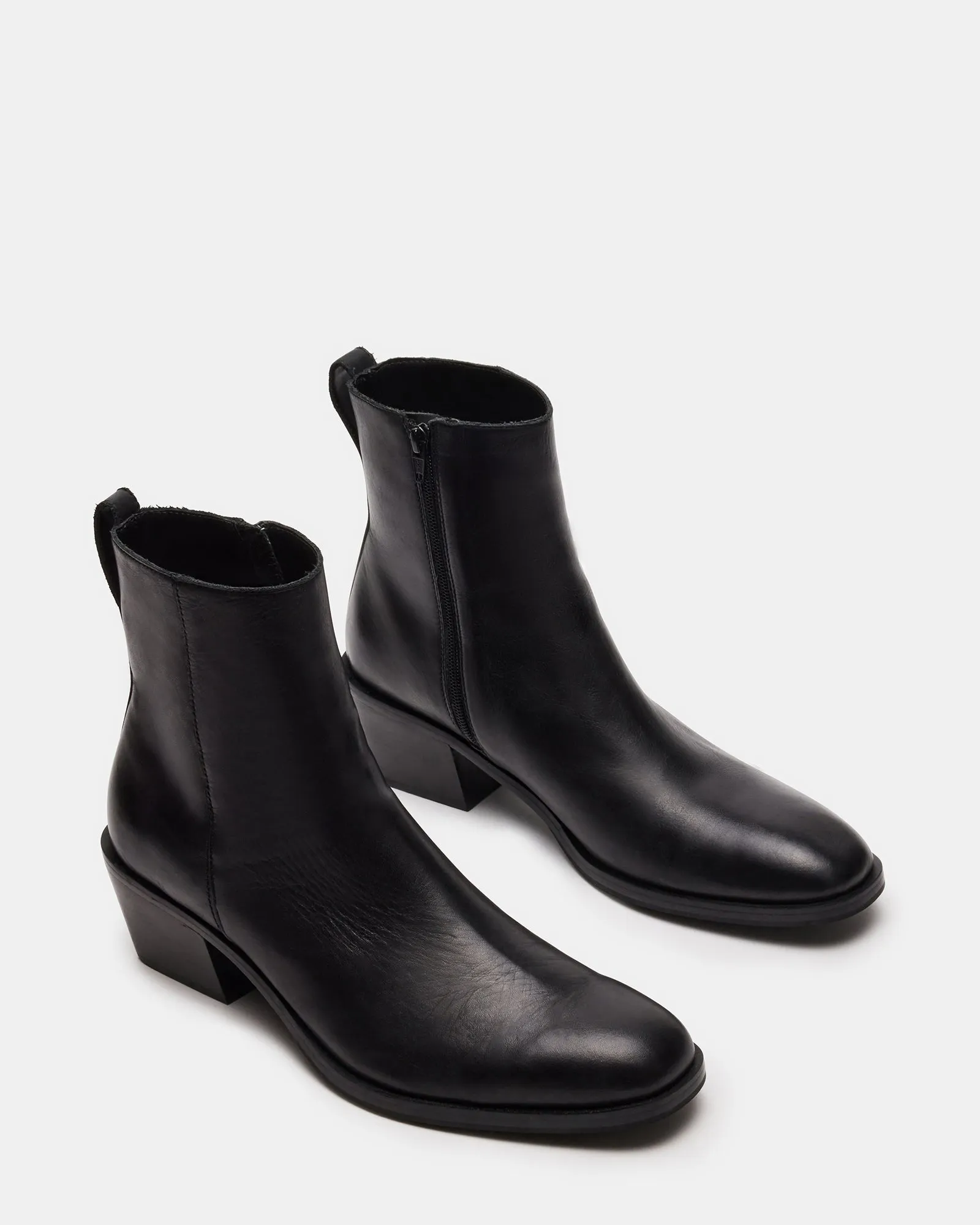 RICHIE BLACK LEATHER - SM REBOOTED sold by Steve Madden product image thumbnail 2