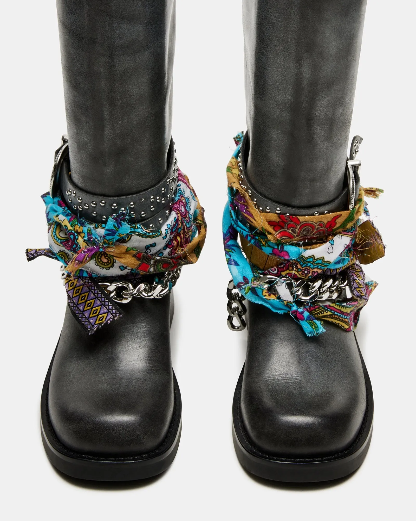 REBEL BLACK DISTRESSED - SM REBOOTED sold by Steve Madden product image thumbnail 5