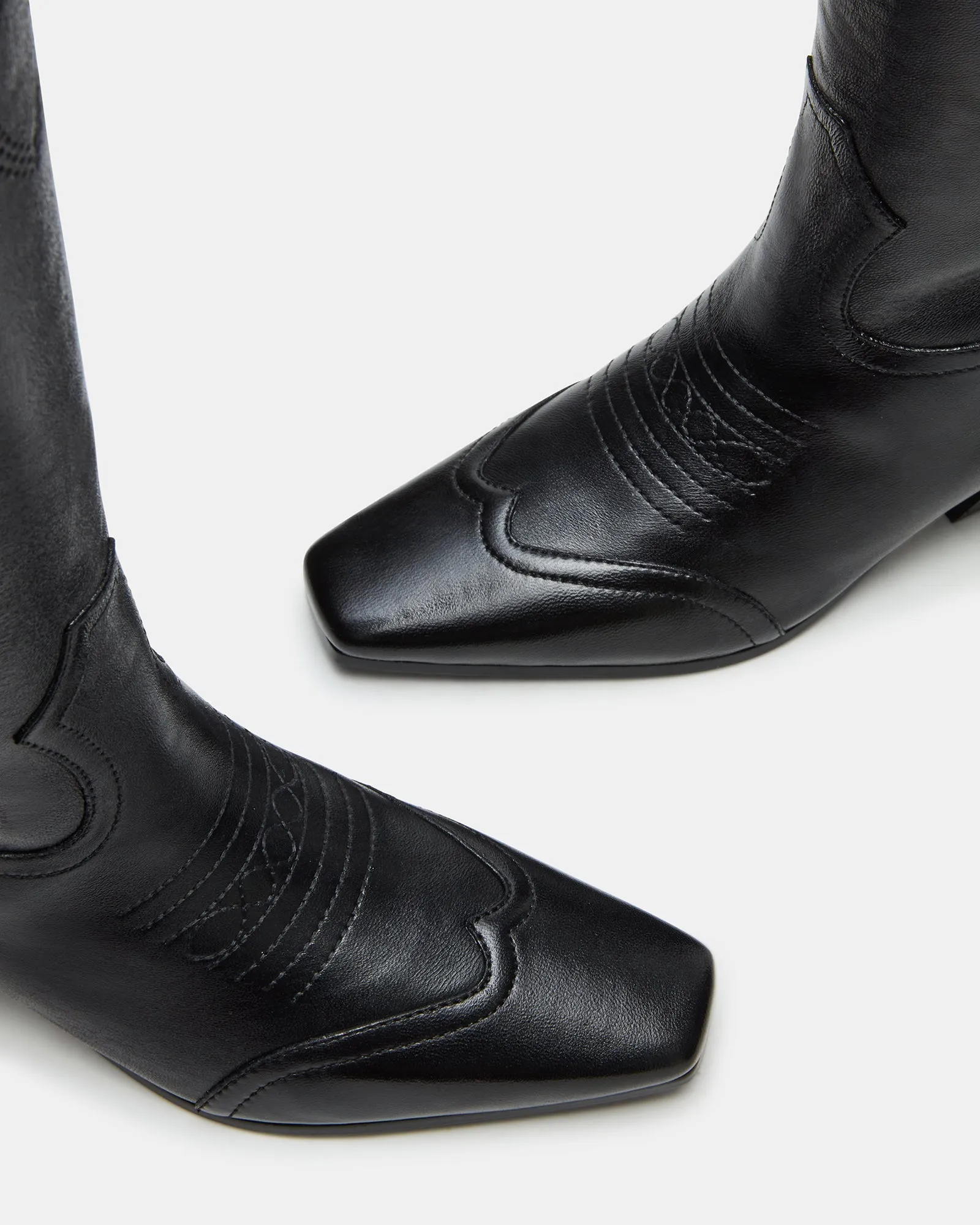 DOLLIE BLACK LEATHER - SM REBOOTED sold by Steve Madden product image thumbnail 4