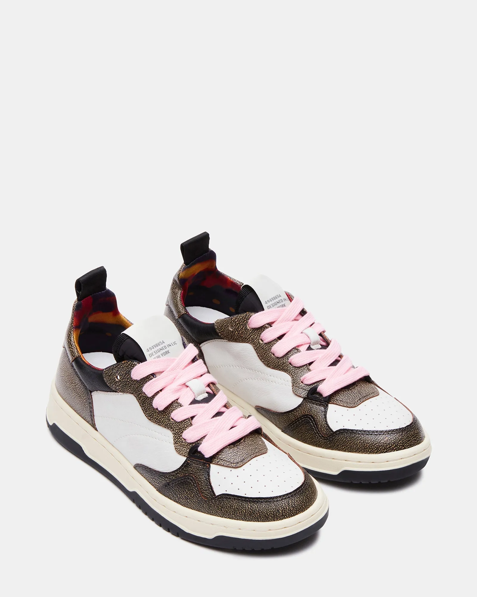 EVERLIE BROWN DISTRESSED - SM REBOOTED sold by Steve Madden product image thumbnail 3