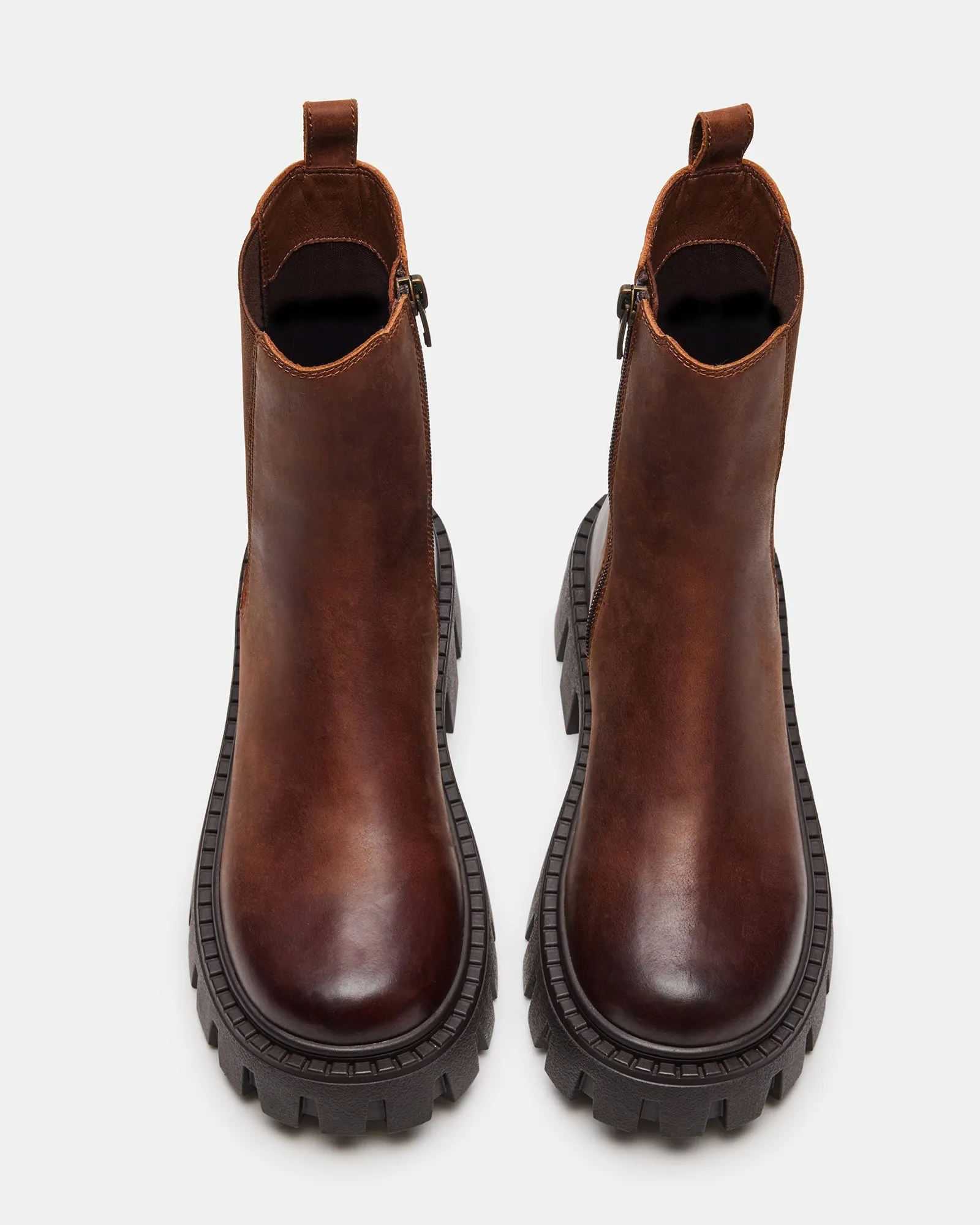 CHARGES BROWN DISTRESSED - SM REBOOTED sold by Steve Madden product image thumbnail 4