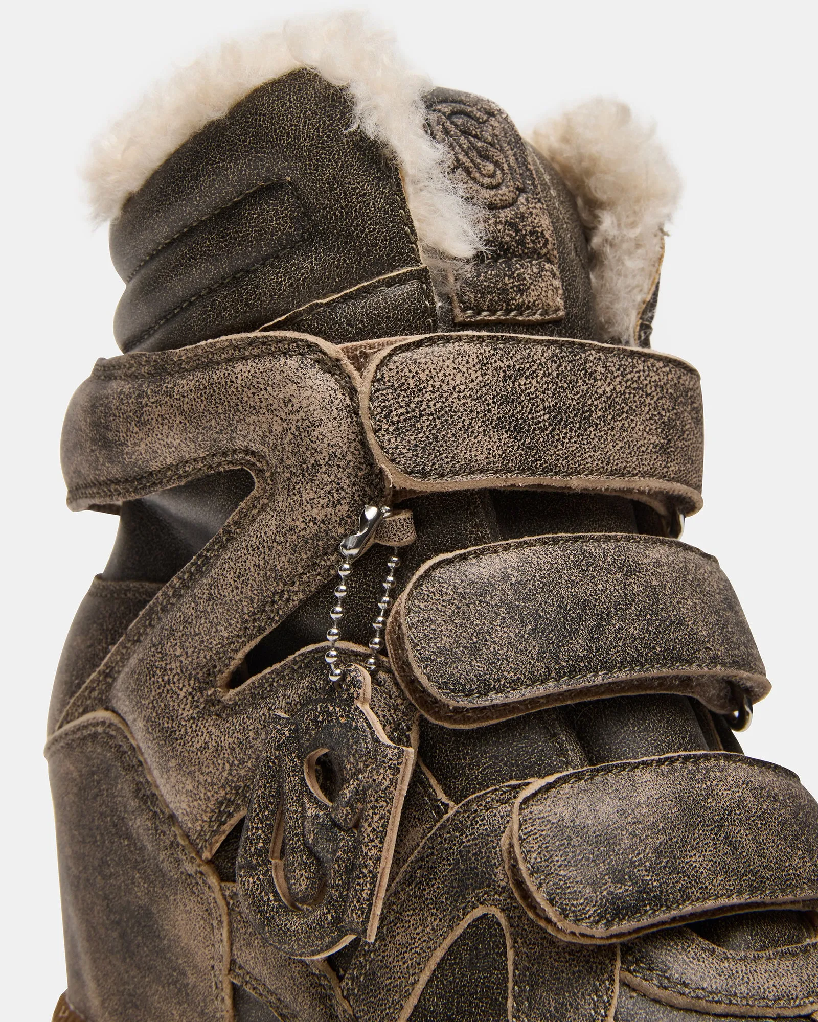MAVIS FAUX FUR BROWN DISTRESSED sold by Steve Madden product image thumbnail 3