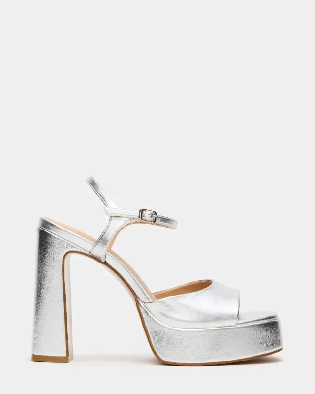 LIANDRA SILVER sold by Steve Madden