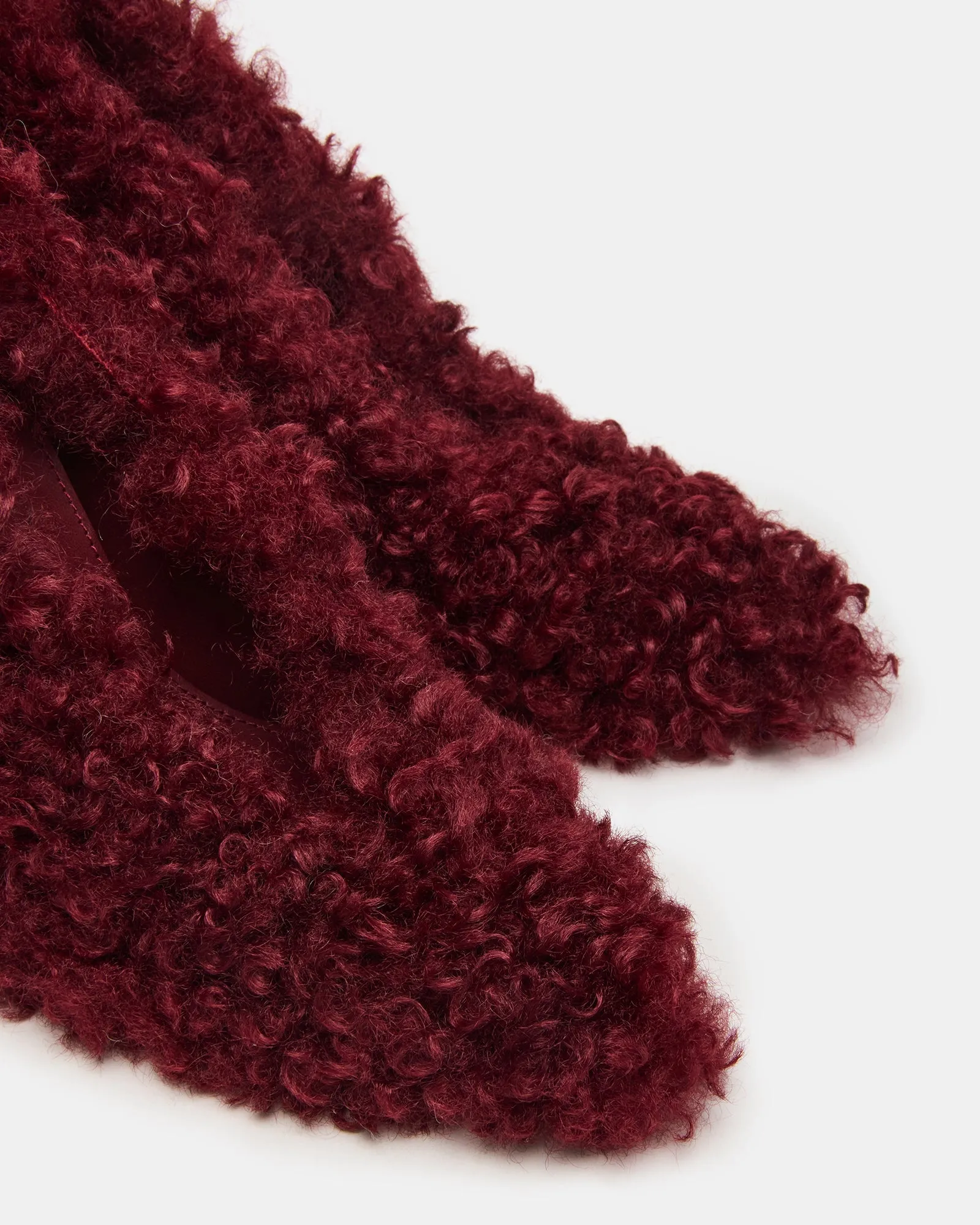 ACHILLES RED sold by Steve Madden product image thumbnail 3