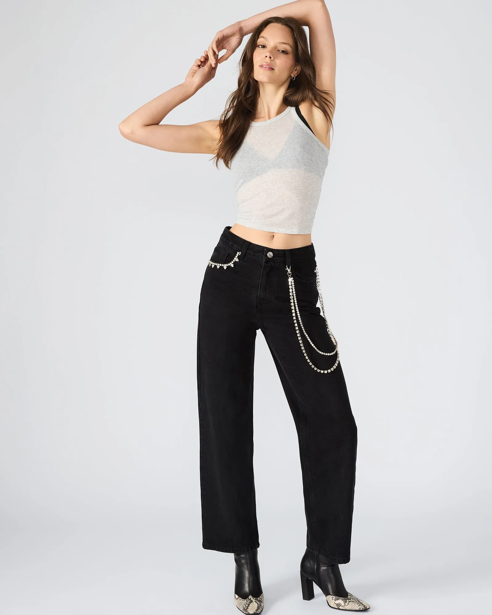 SWIFT JEAN BLACK sold by Steve Madden