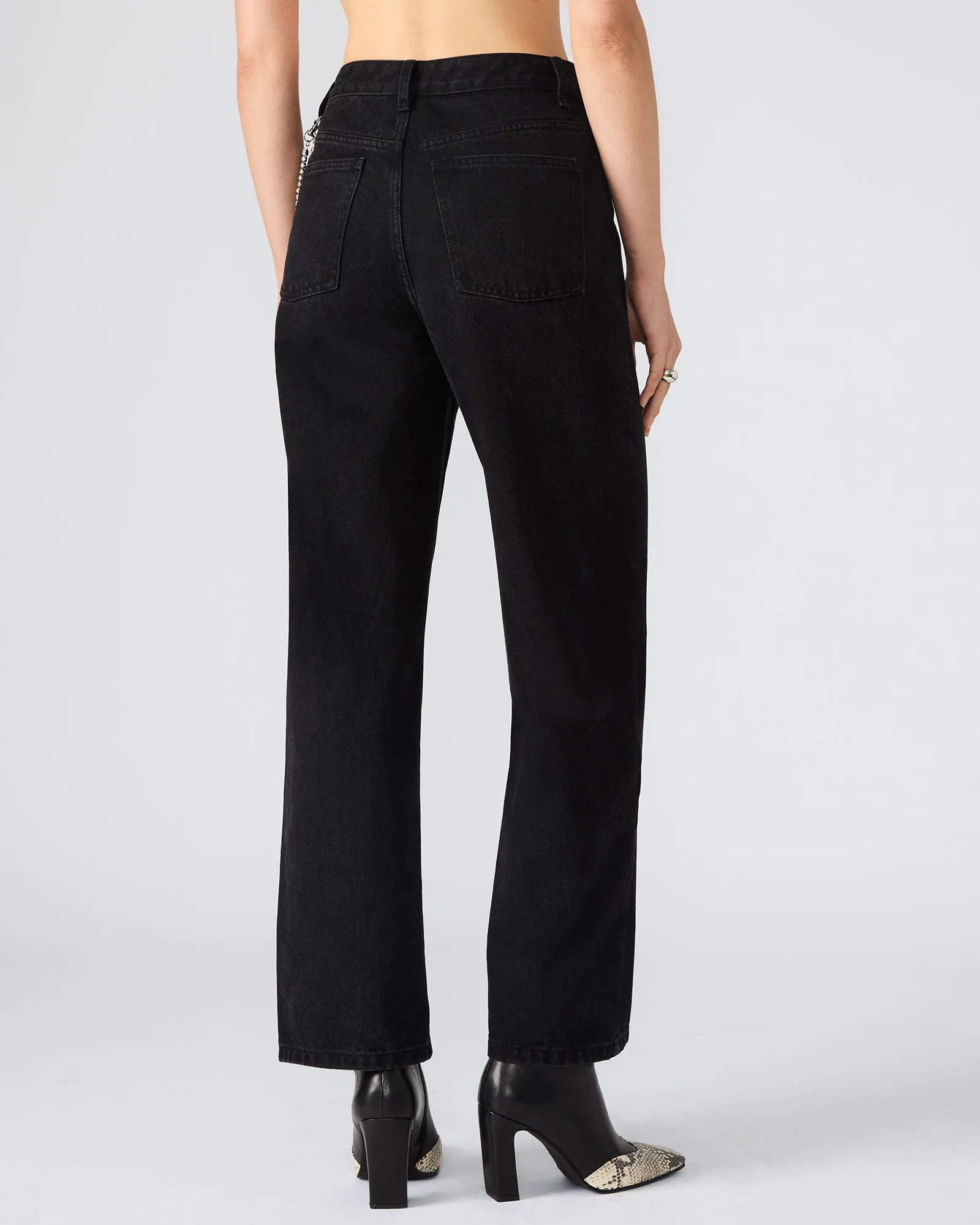 SWIFT JEAN BLACK sold by Steve Madden product image thumbnail 4
