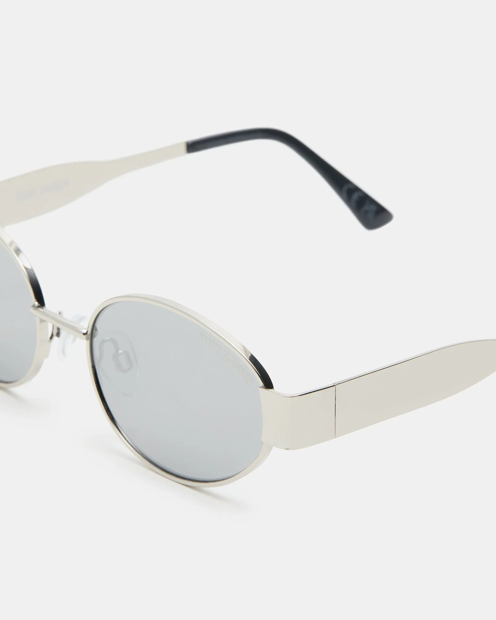 MYSTIE SUNGLASSES SILVER sold by Steve Madden product image thumbnail 2
