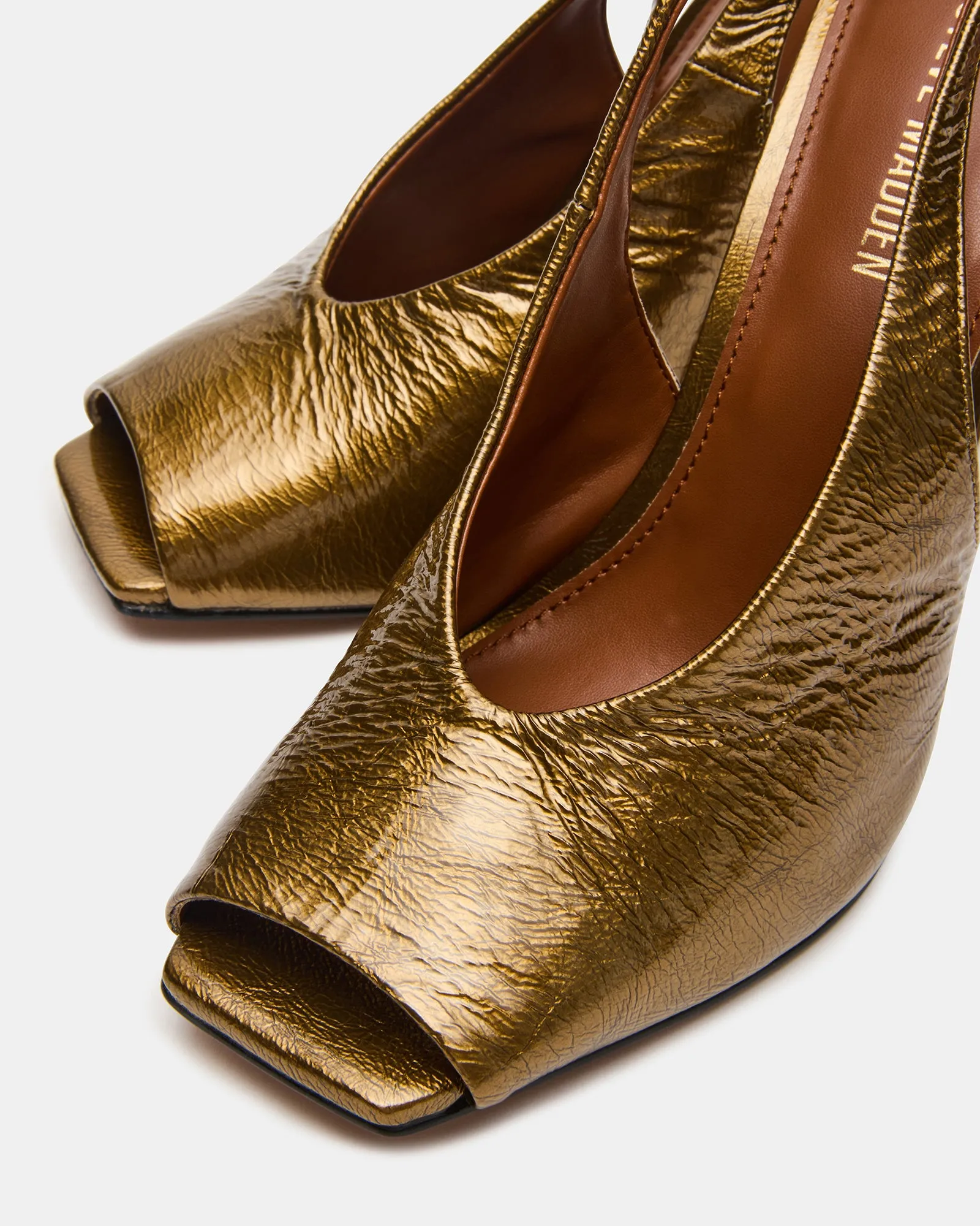 LUCIAN OLIVE CRINKLE PATENT sold by Steve Madden product image thumbnail 3