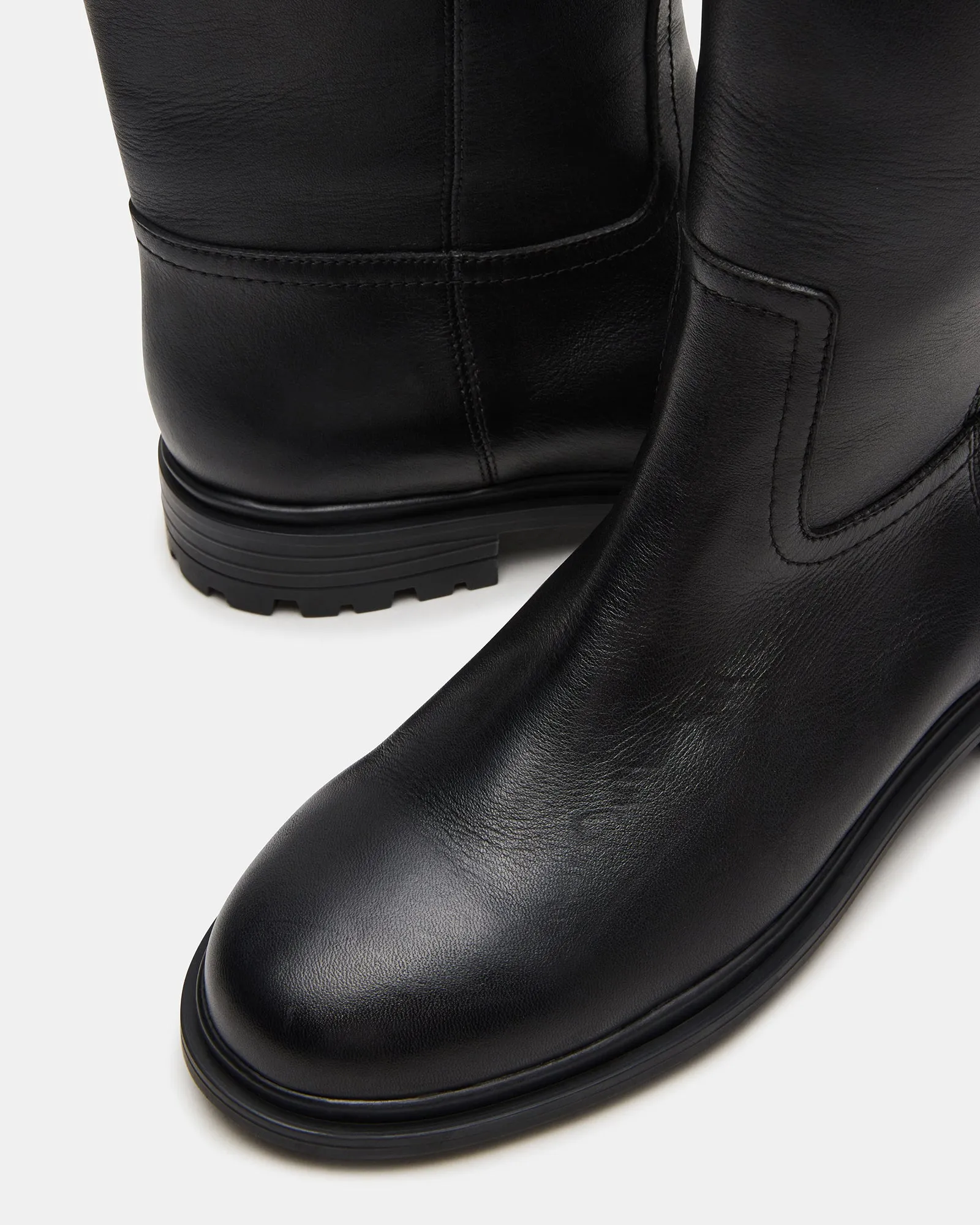 BOWMAN BLACK LEATHER sold by Steve Madden product image thumbnail 3