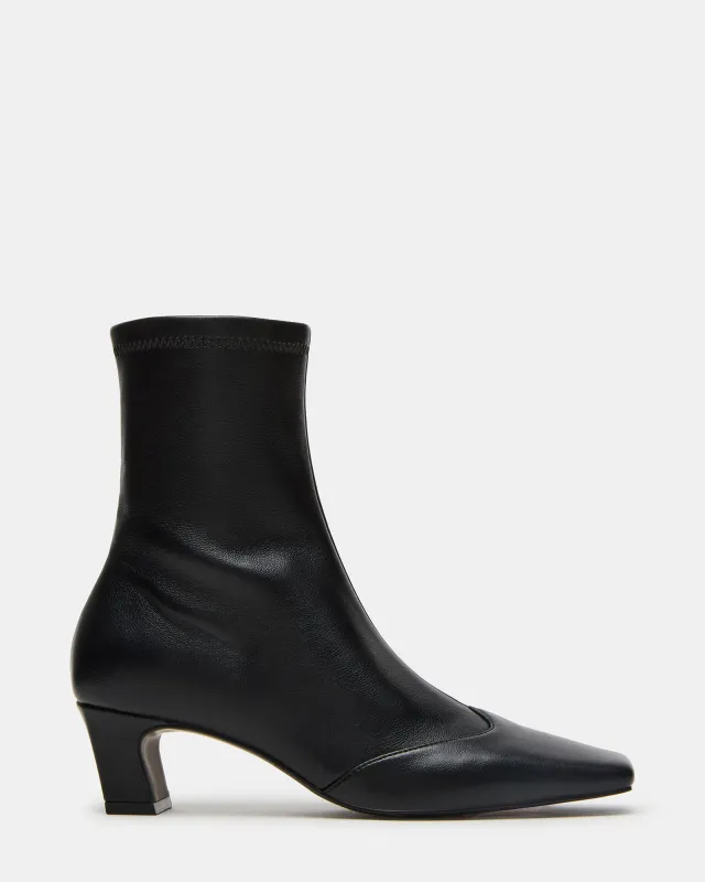 JETER BLACK sold by Steve Madden