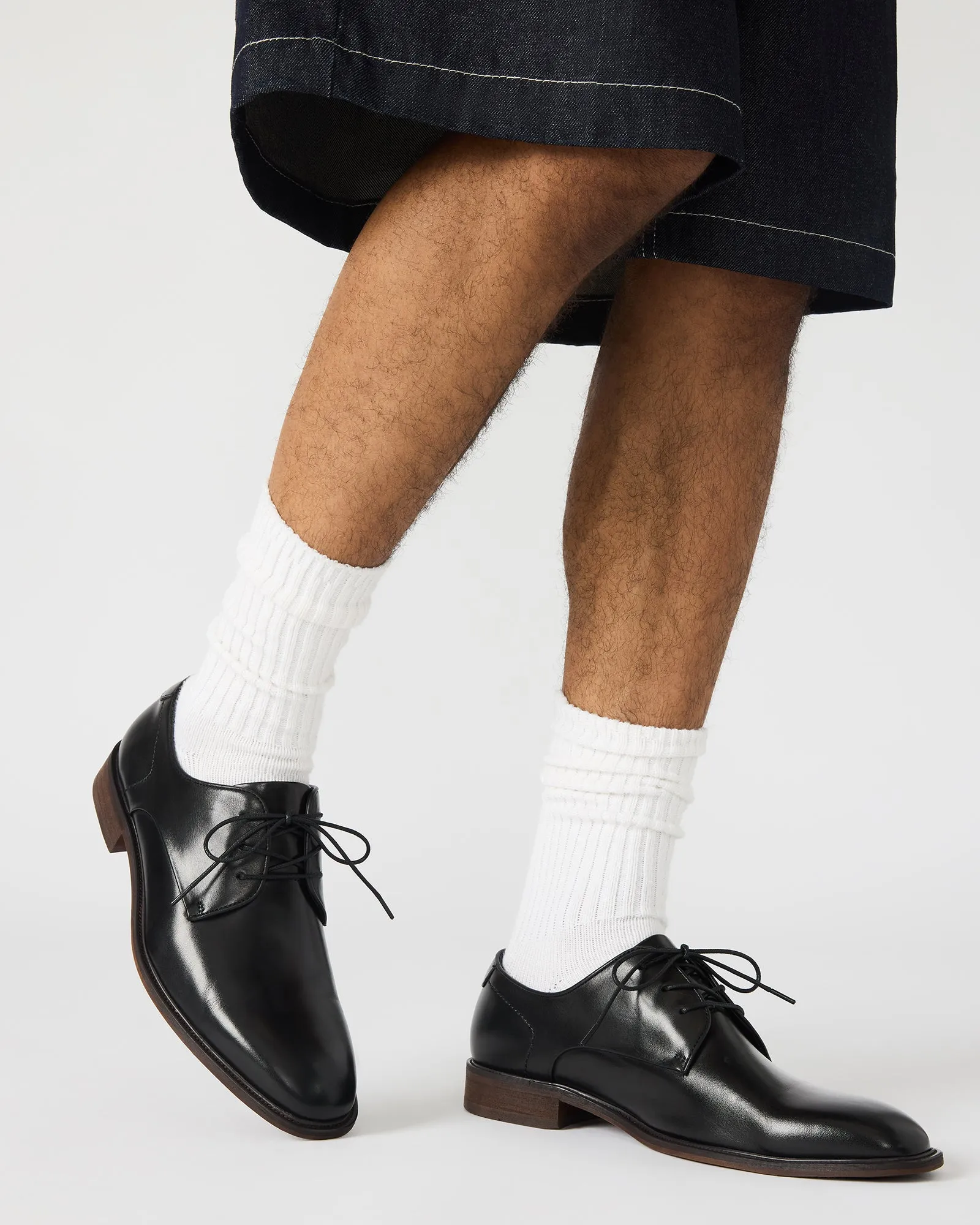 LELAND BLACK LEATHER sold by Steve Madden product image thumbnail 2