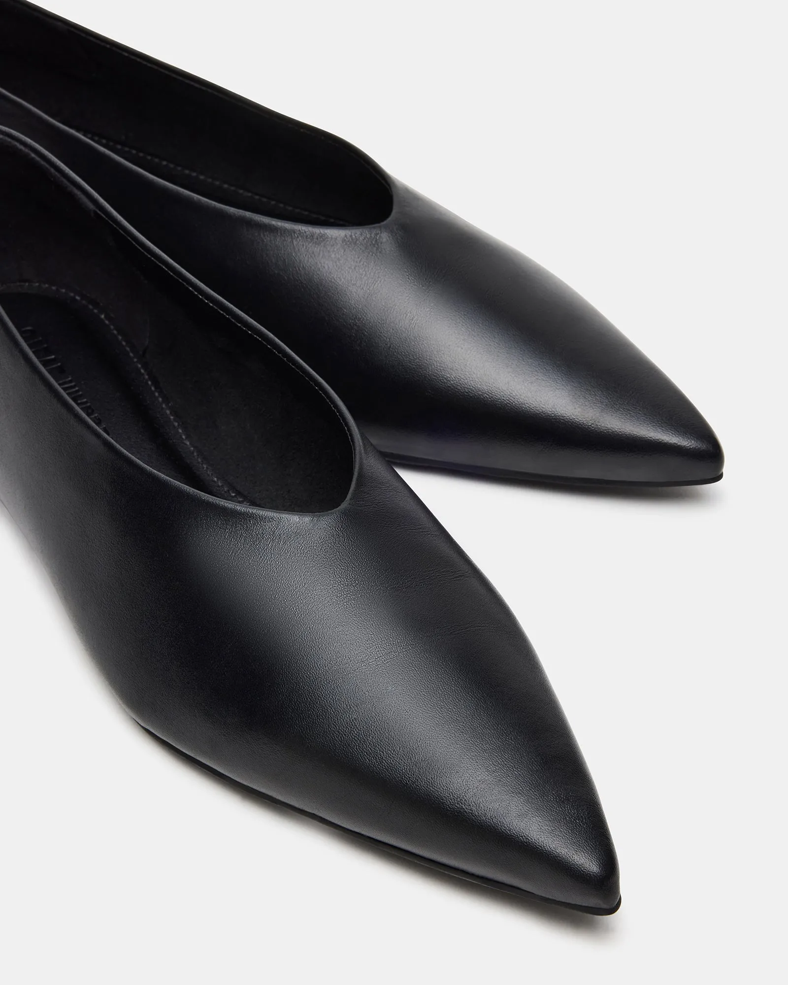 FLOYD BLACK LEATHER sold by Steve Madden product image thumbnail 3