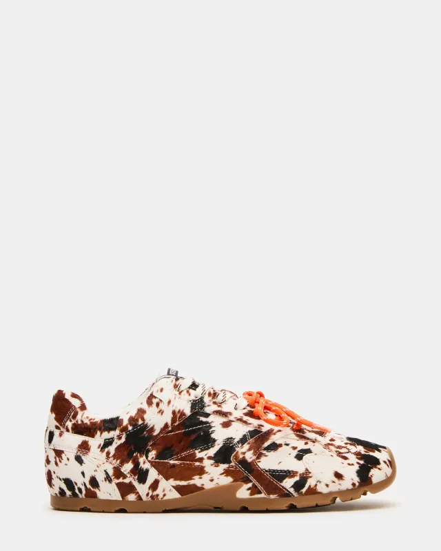 MIDAS BLACK/WHITE sold by Steve Madden