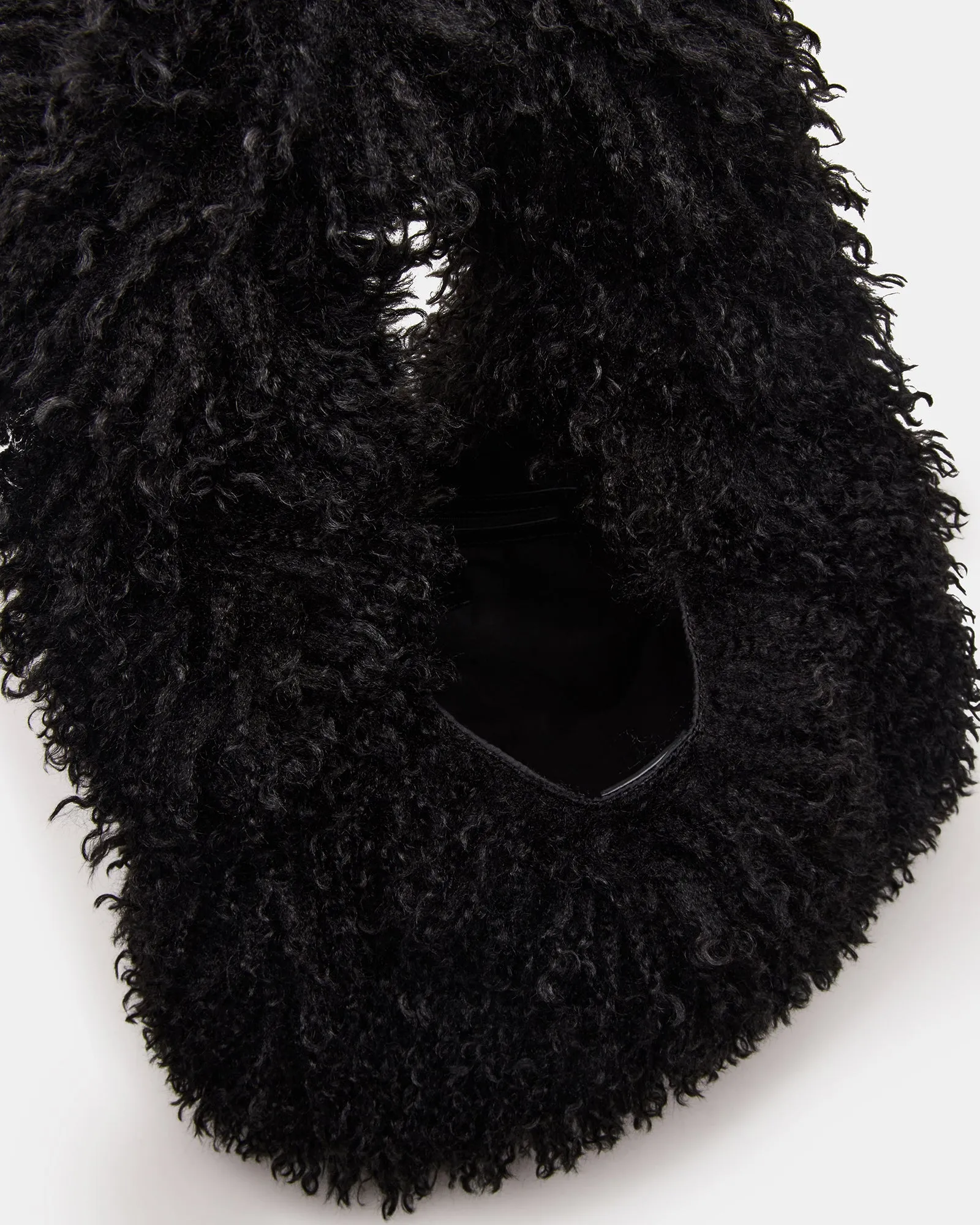 ICONIC BAG BLACK sold by Steve Madden product image thumbnail 4