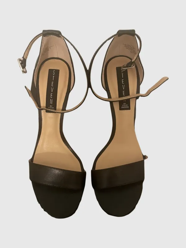VIENNA BLACK LEATHER SANDALS - SM REBOOTED sold by Steve Madden
