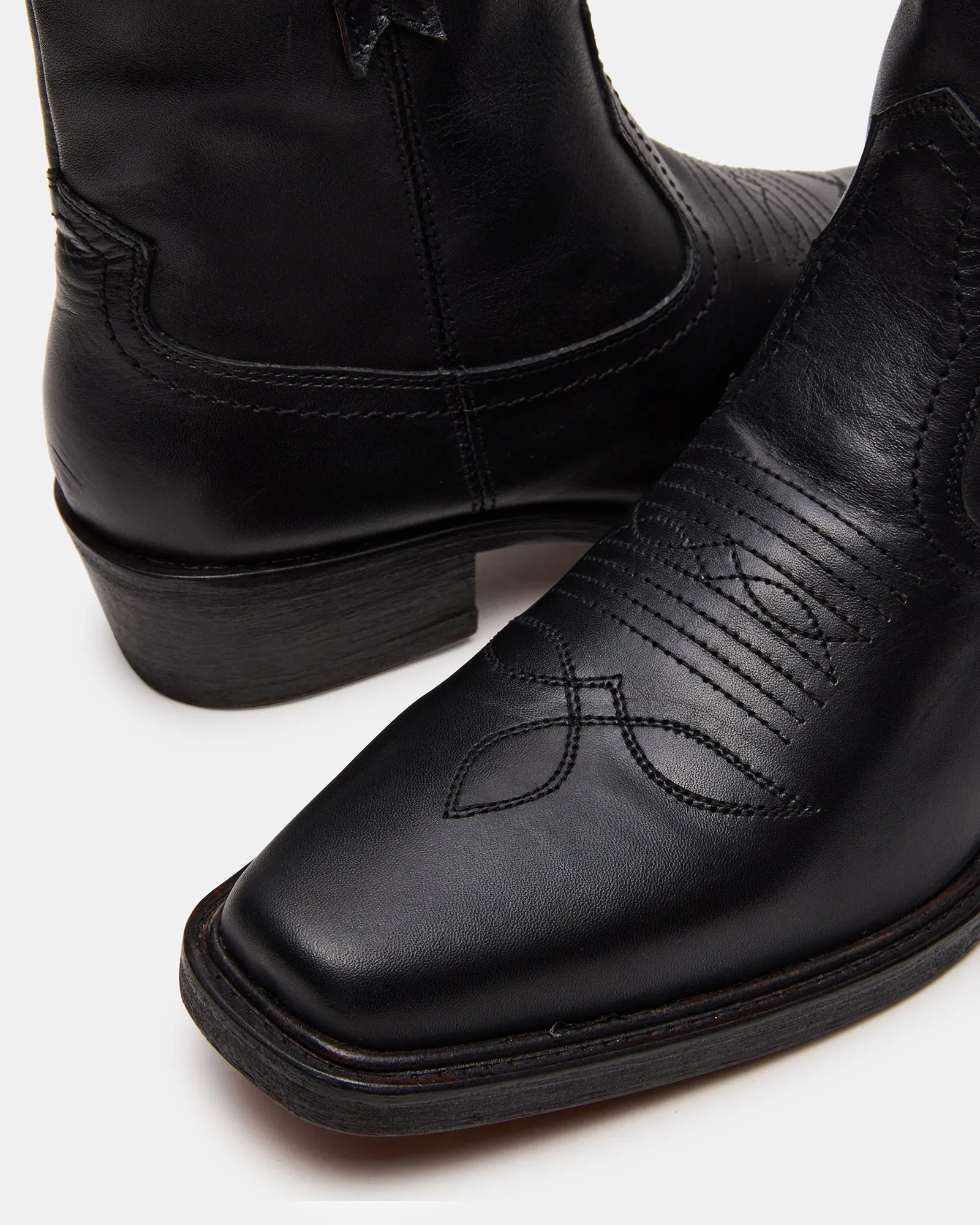 SANDERSON BLACK LEATHER sold by Steve Madden product image thumbnail 3