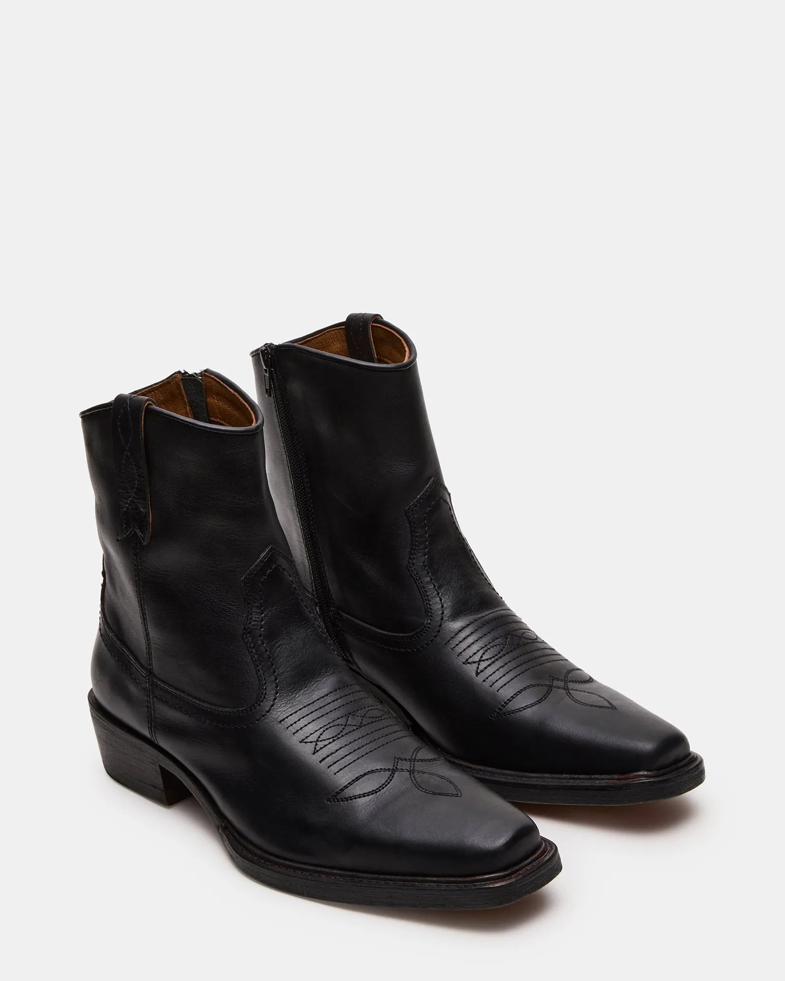 SANDERSON BLACK LEATHER sold by Steve Madden product image thumbnail 2