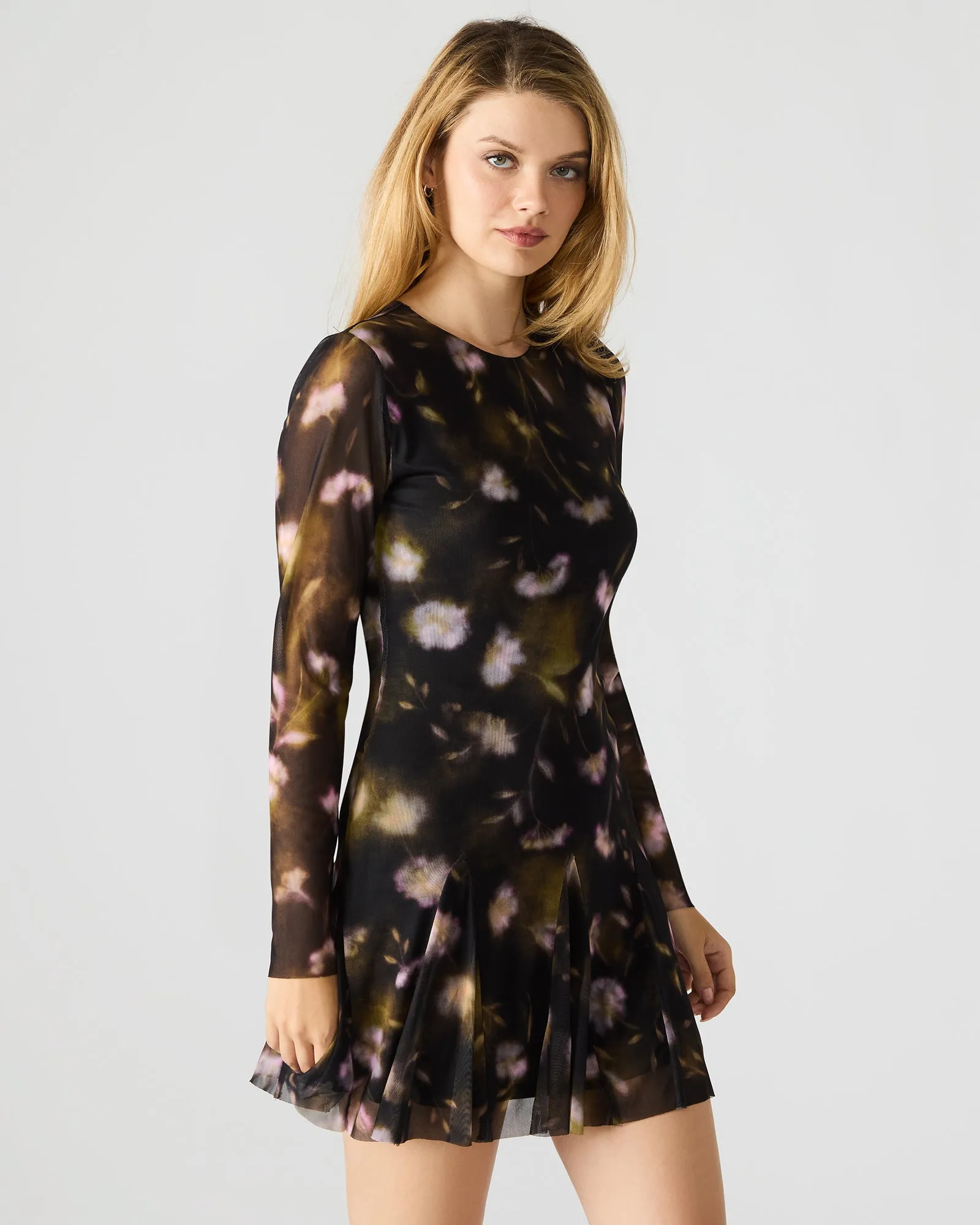 BLISS DRESS BLACK DITSY FLORAL sold by Steve Madden product image thumbnail 3