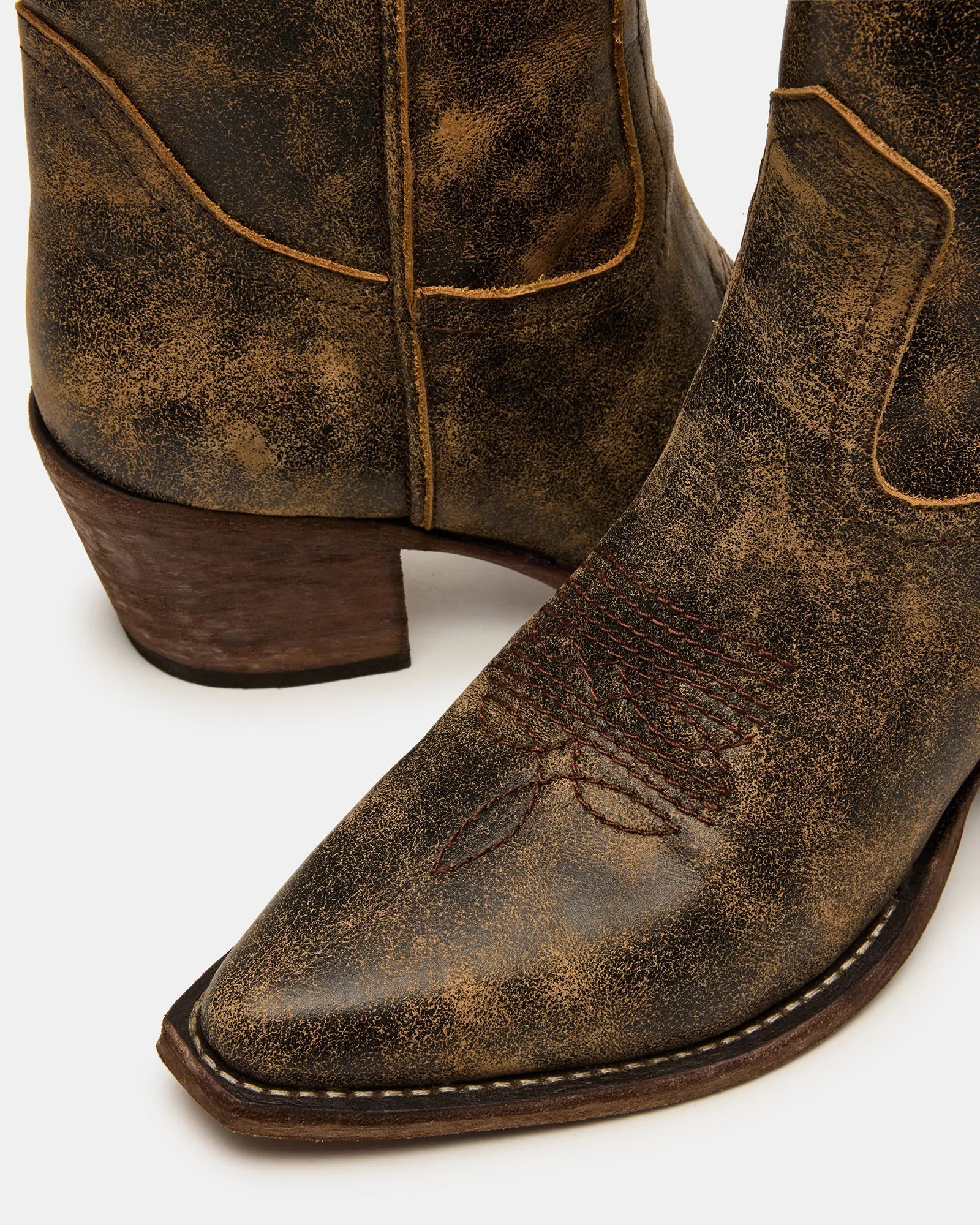 ALBANY BROWN DISTRESSED - SM REBOOTED sold by Steve Madden product image thumbnail 4
