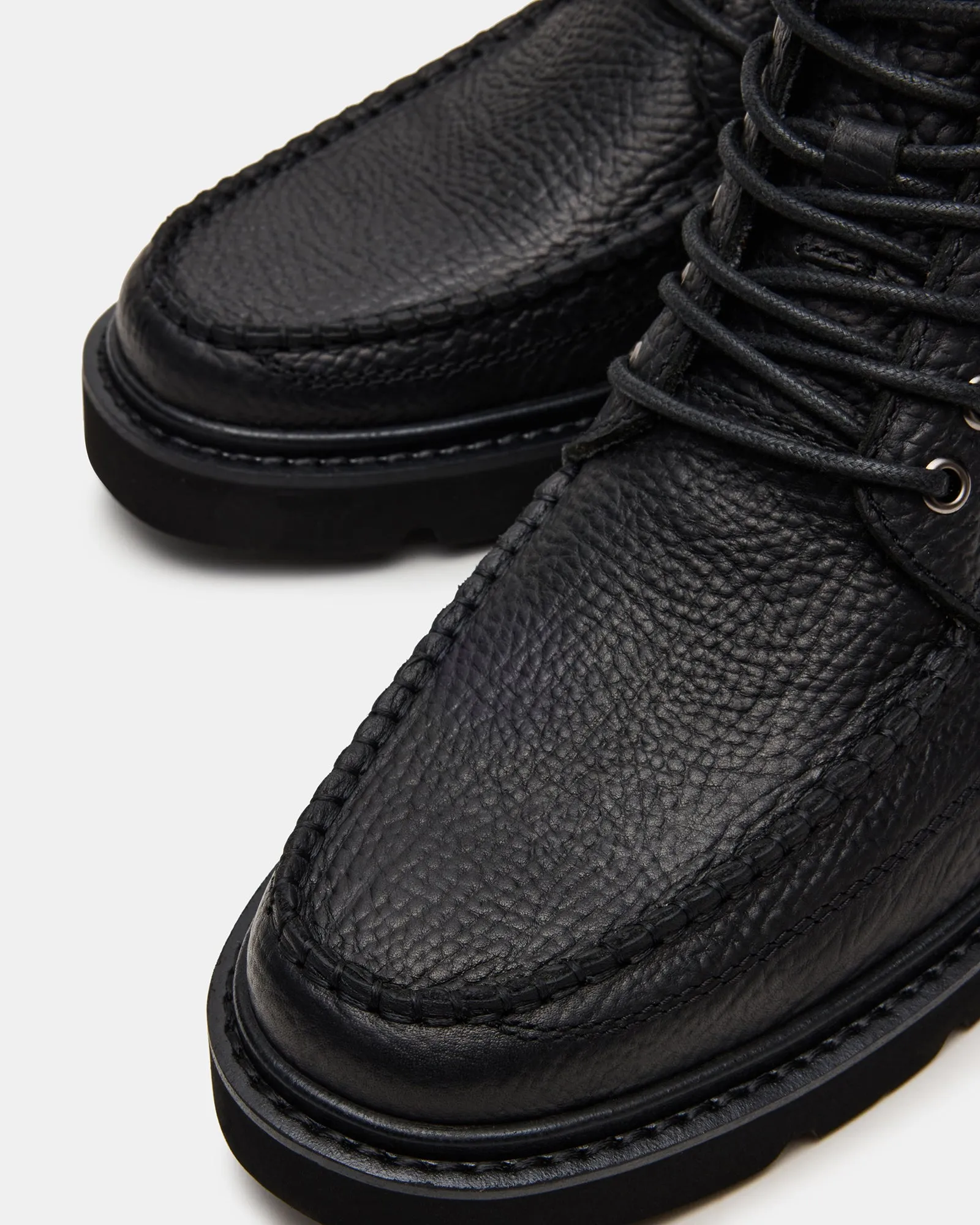 DAEL BLACK LEATHER sold by Steve Madden product image thumbnail 3