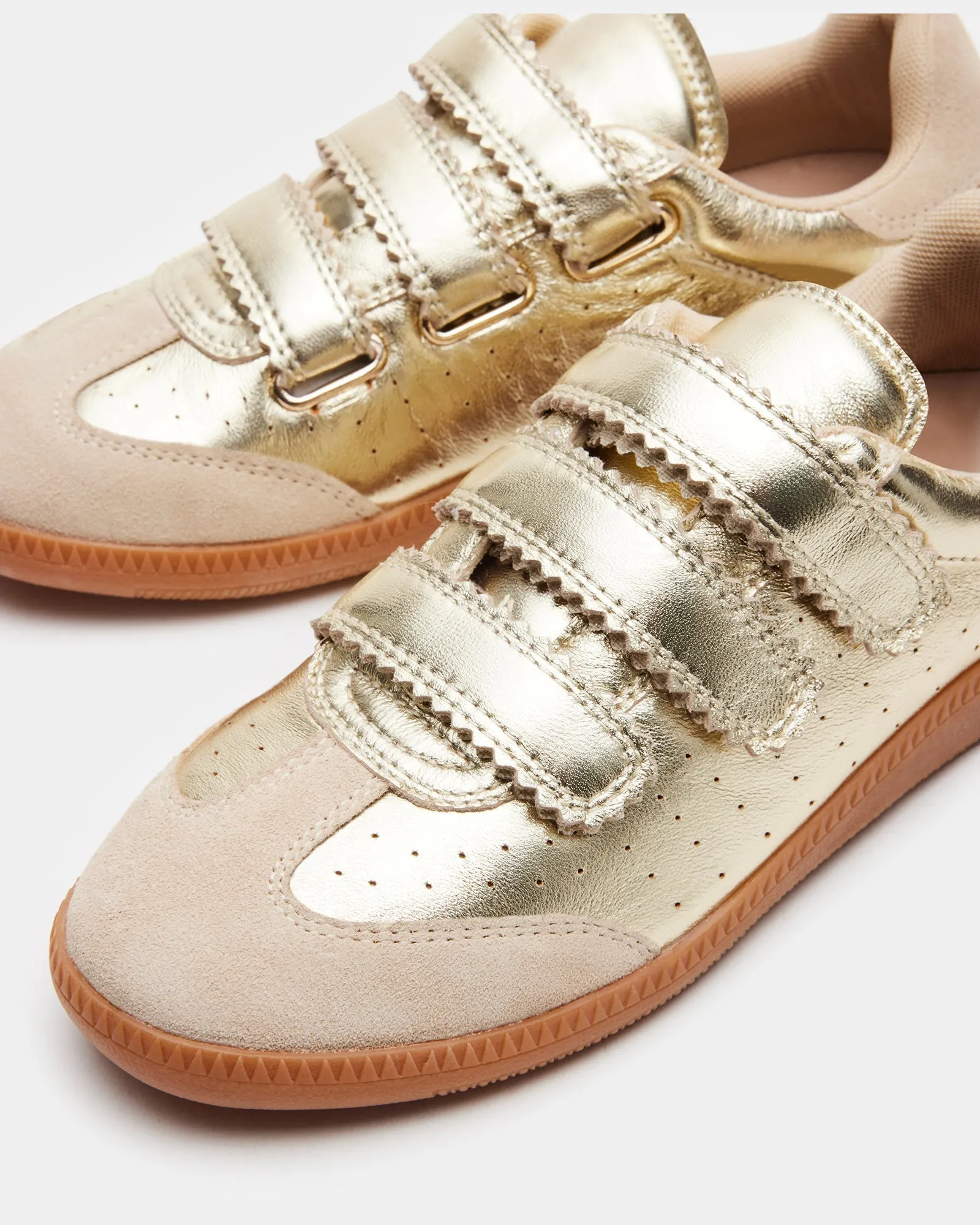 MOMENTUM GOLD - SM REBOOTED sold by Steve Madden product image thumbnail 4