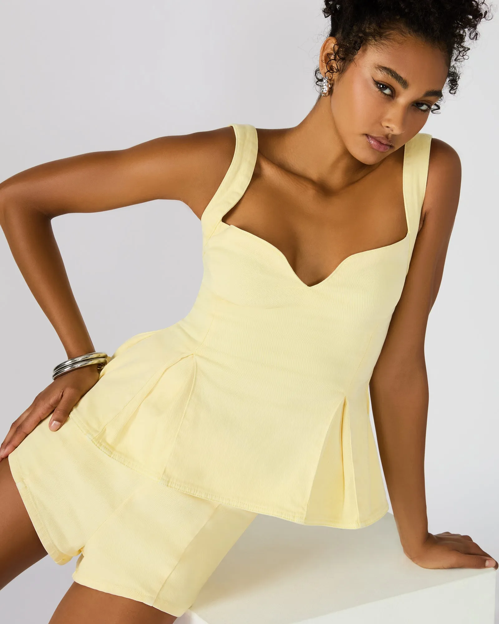 ZENIA TOP GOLDEN GLOW sold by Steve Madden product image thumbnail 4