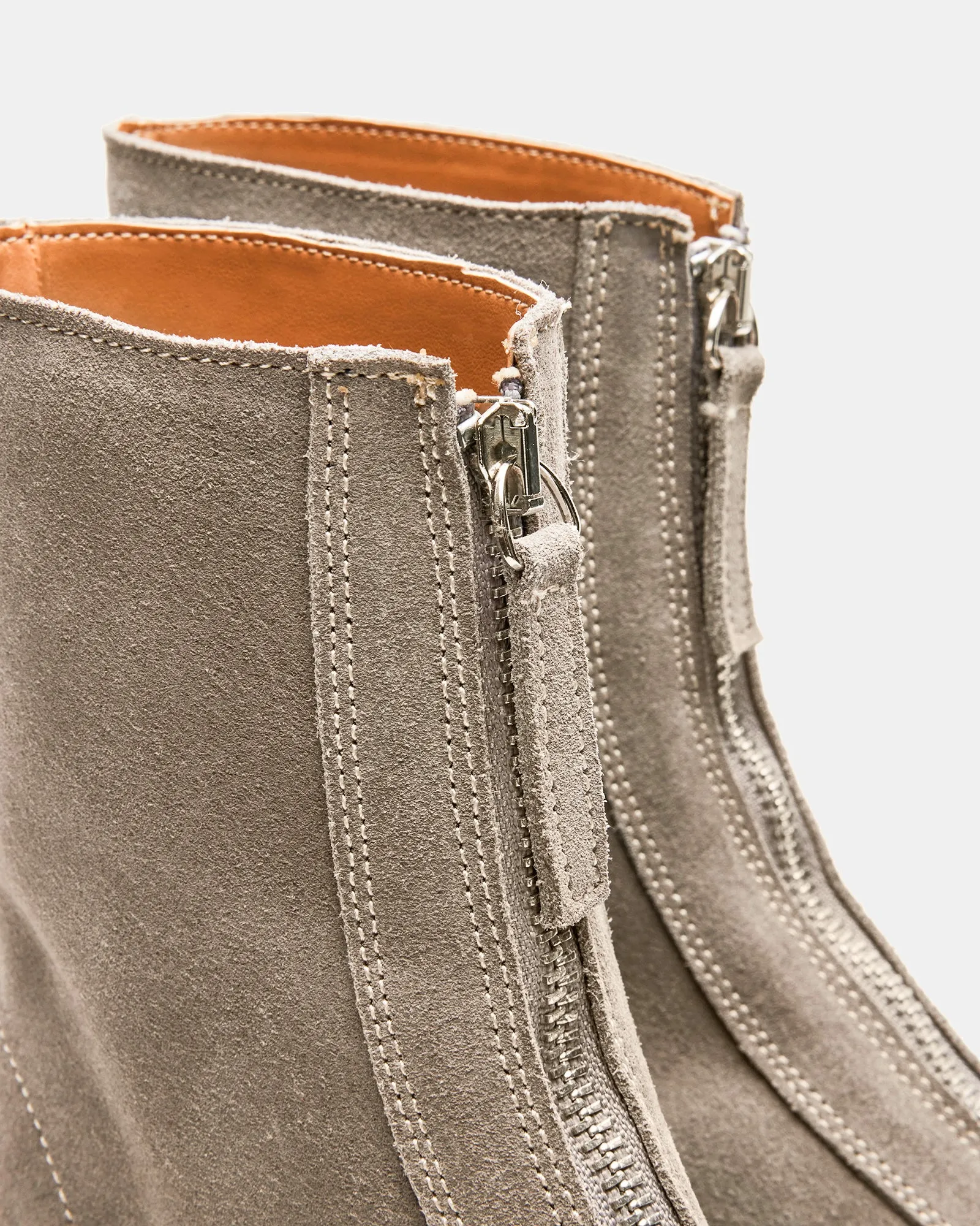 JONES LIGHT GREY sold by Steve Madden product image thumbnail 4