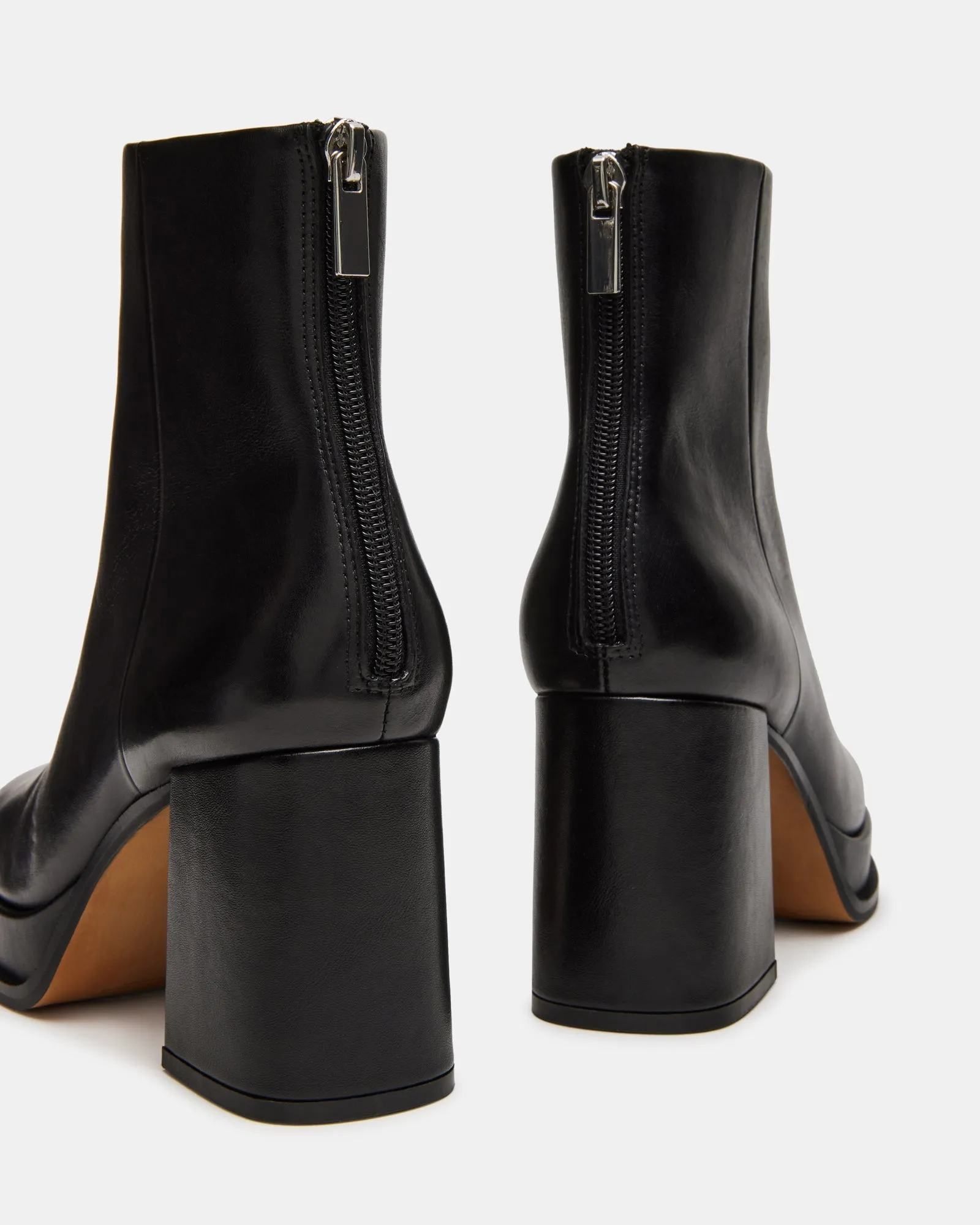 MAXIE BLACK LEATHER - SM REBOOTED sold by Steve Madden product image thumbnail 4