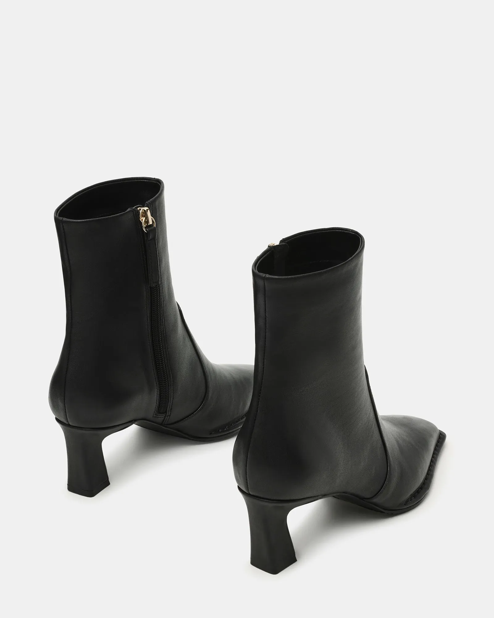 FARE BLACK LEATHER sold by Steve Madden product image thumbnail 5